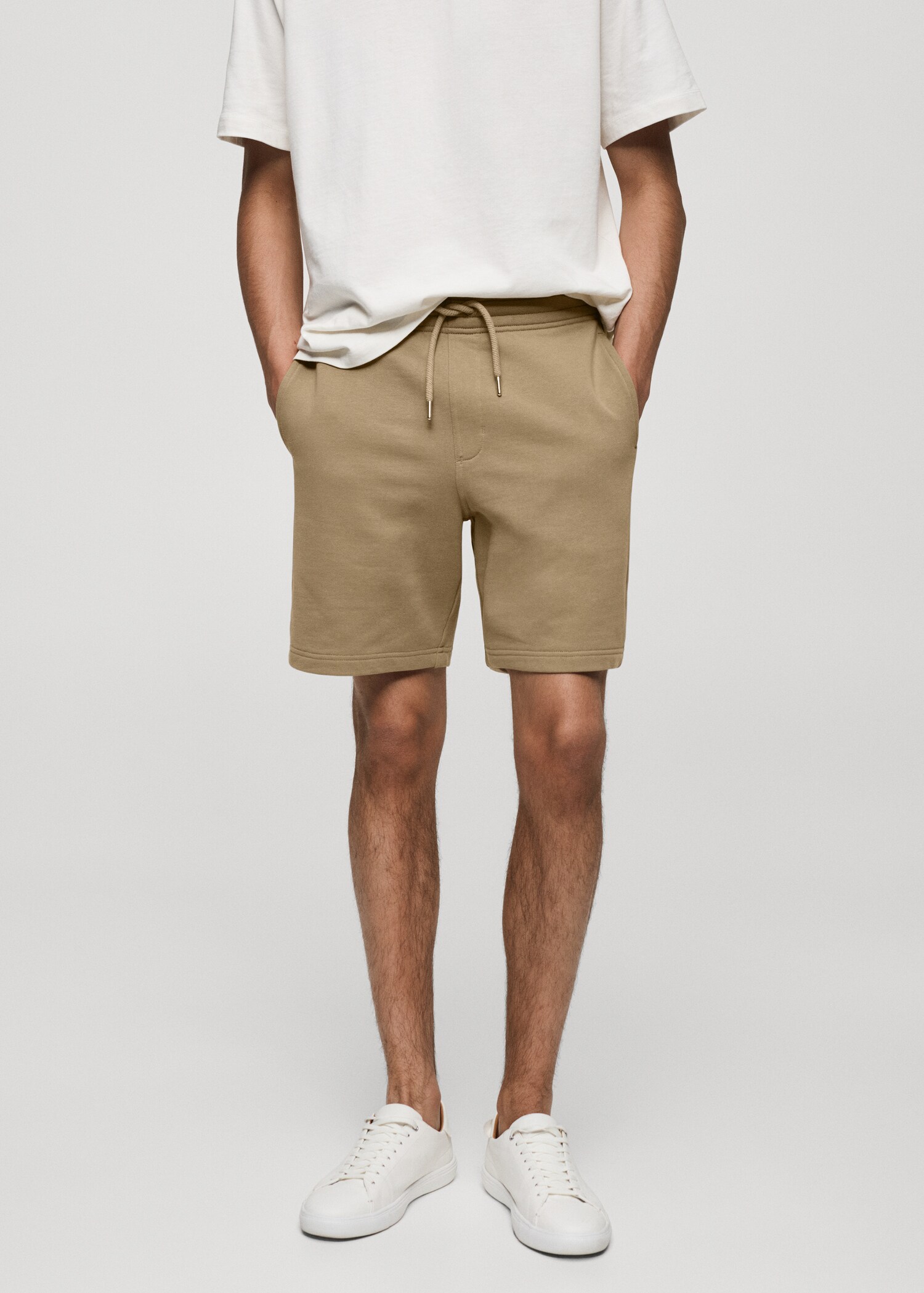 Bermudas jogger algodón - Plano medio
