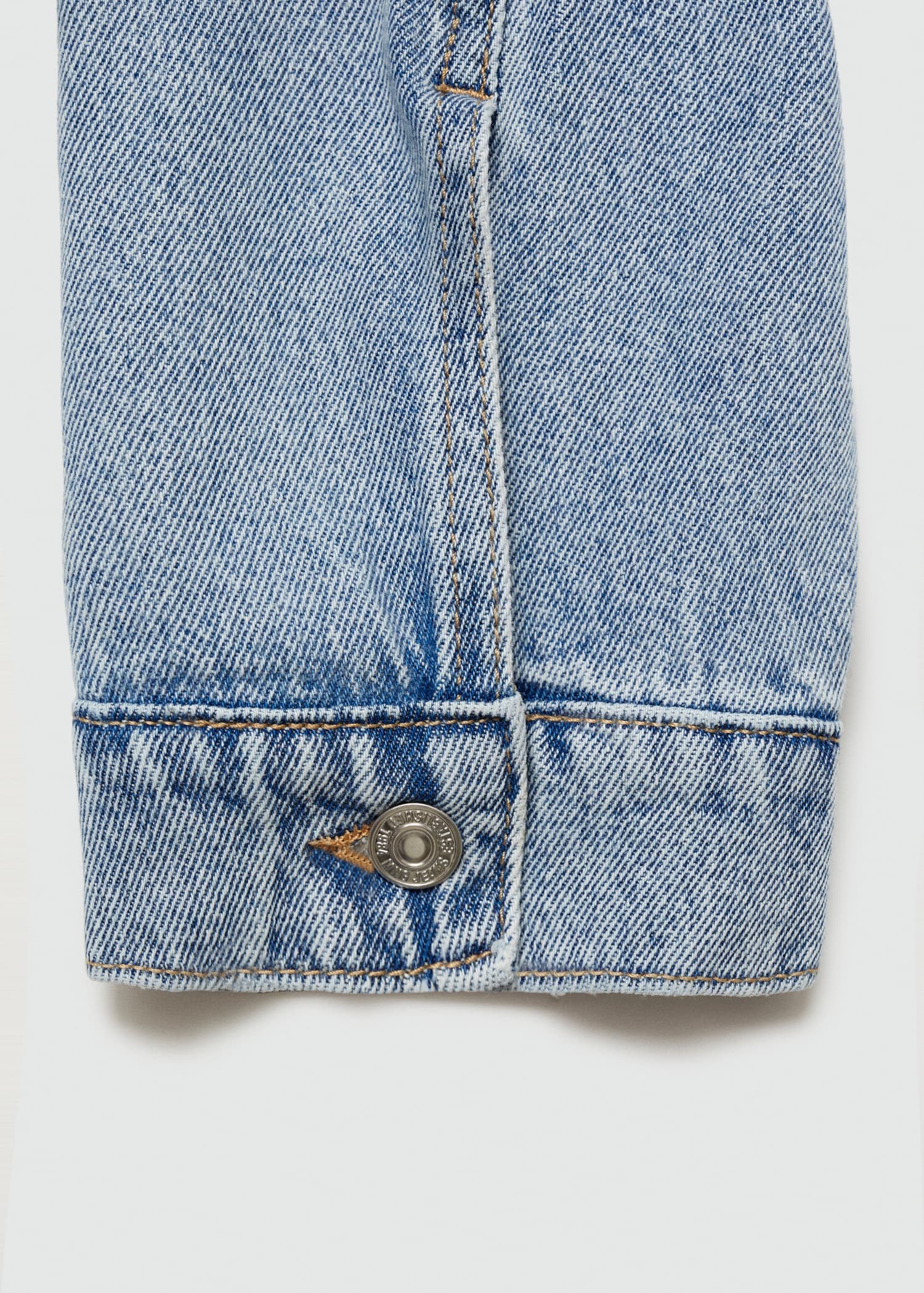 Oversize denim jacket - Details of the article 0