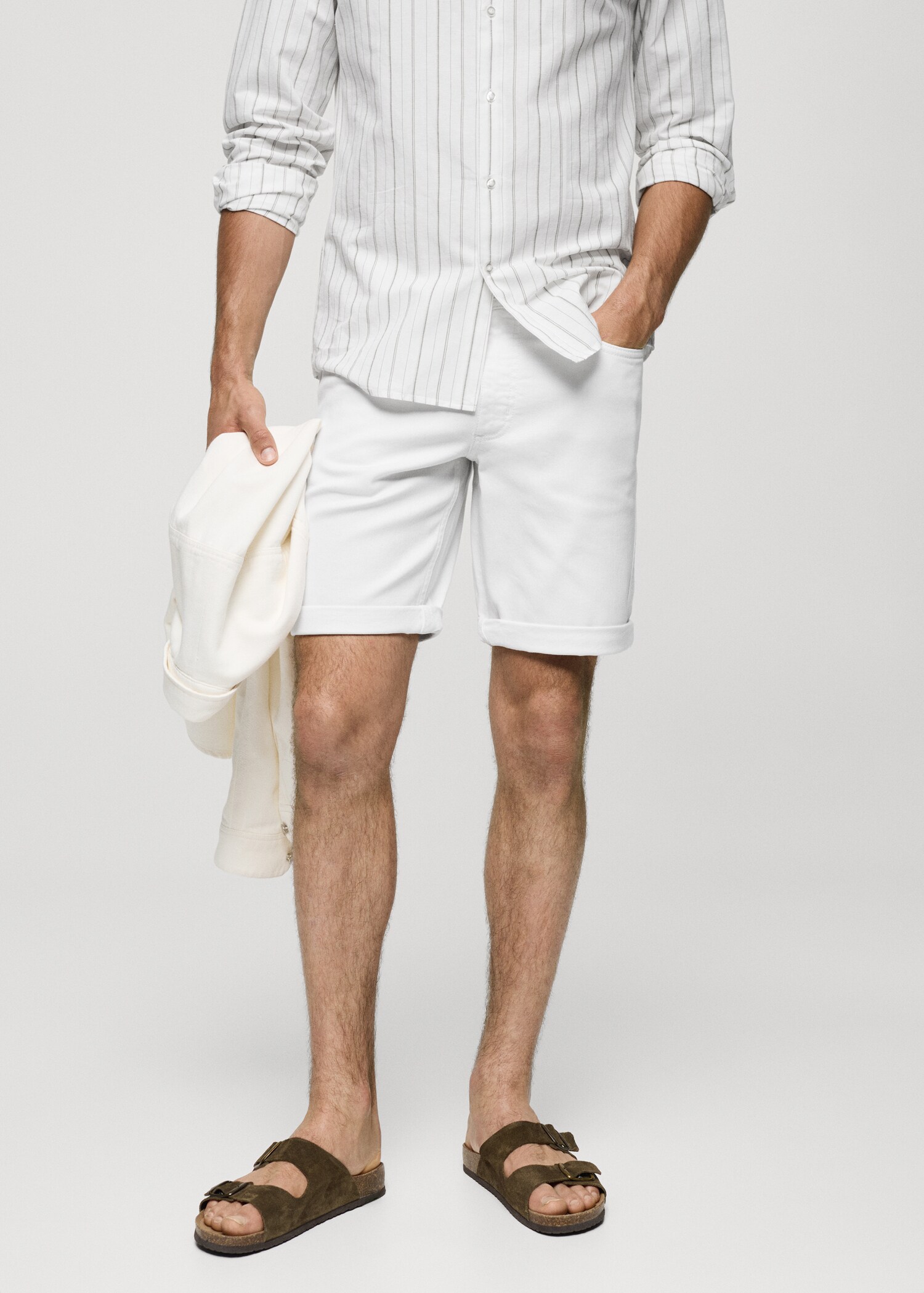 Slim-fit denim bermuda shorts - Medium plane