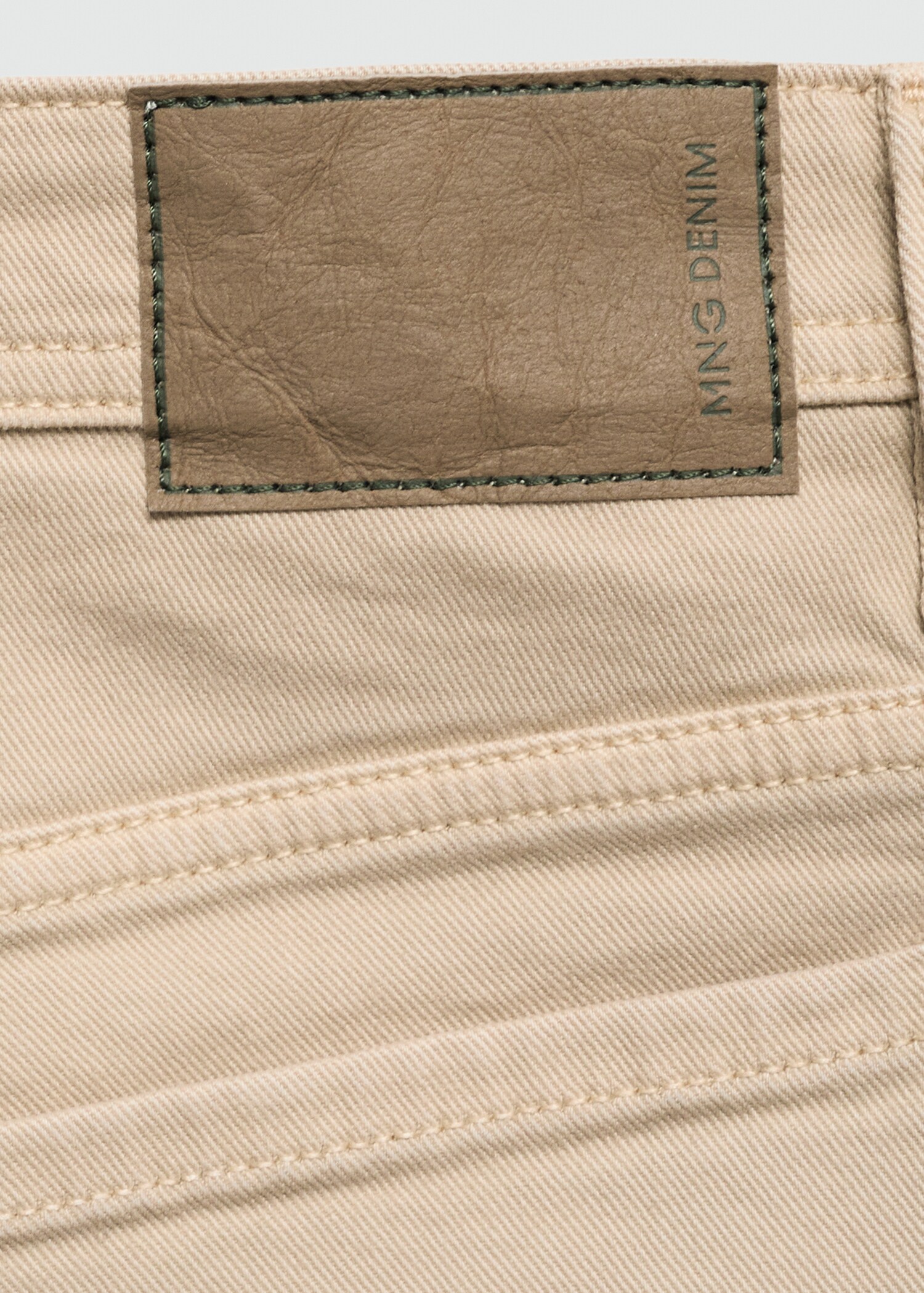 Slim-fit denim bermuda shorts - Details of the article 0