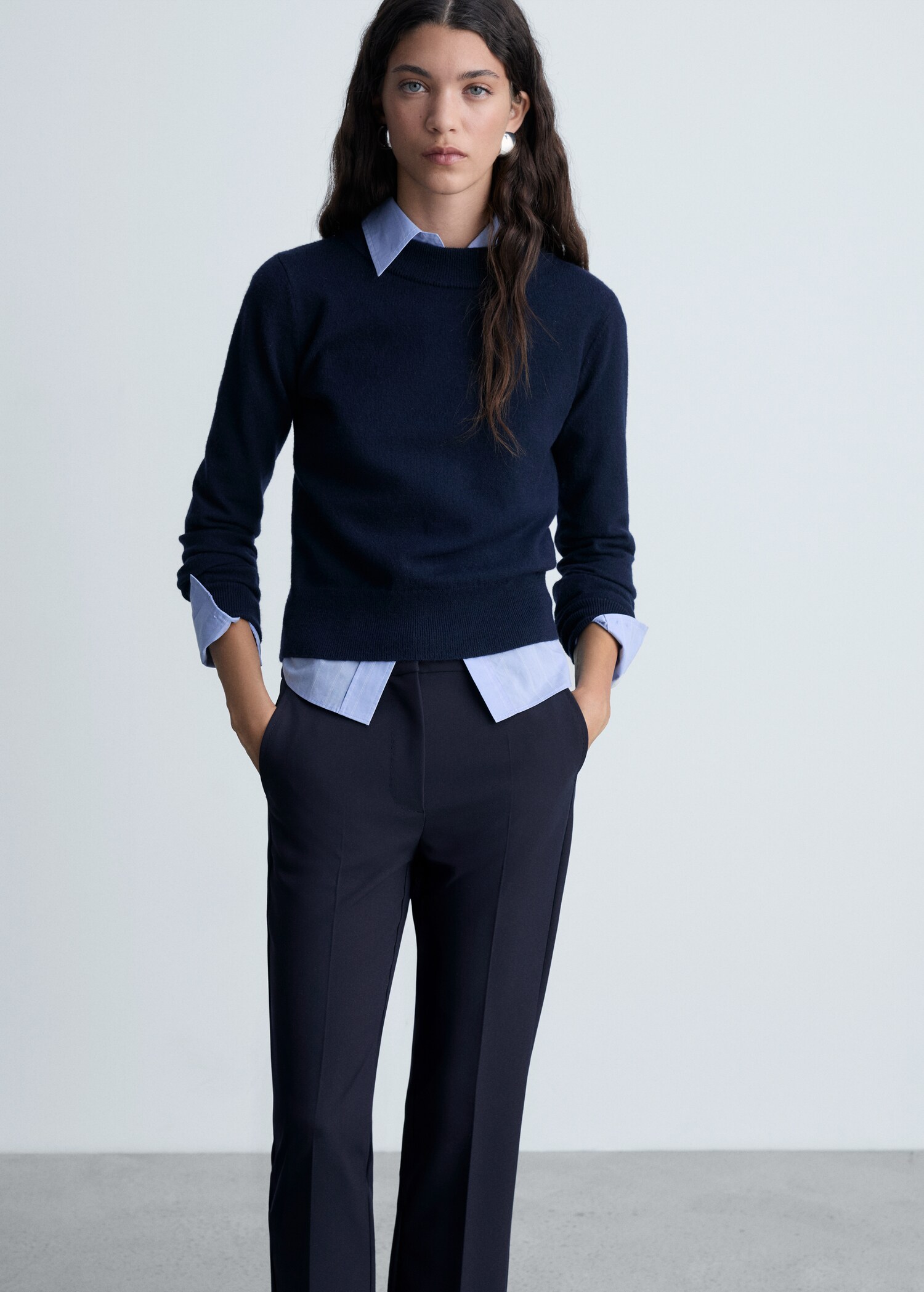 Pantalon droit pinces - Plan moyen