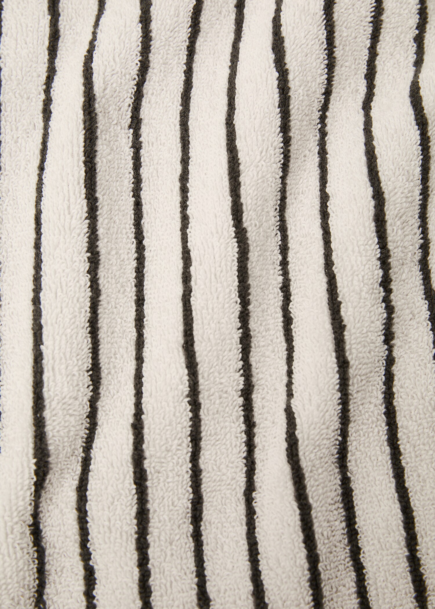 Striped cotton rug - Details of the article 1