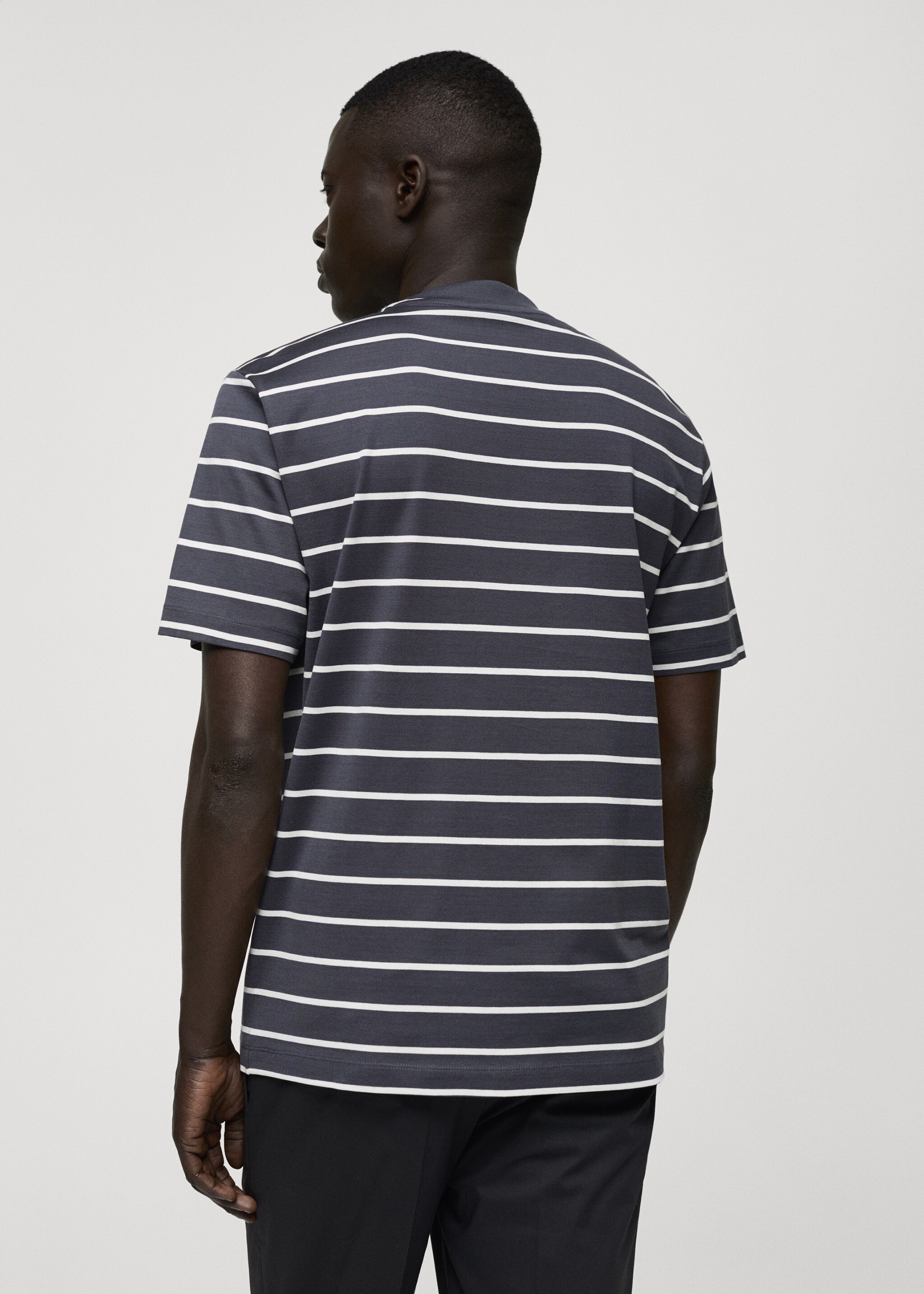 Striped cotton T-shirt - Reverse of the article