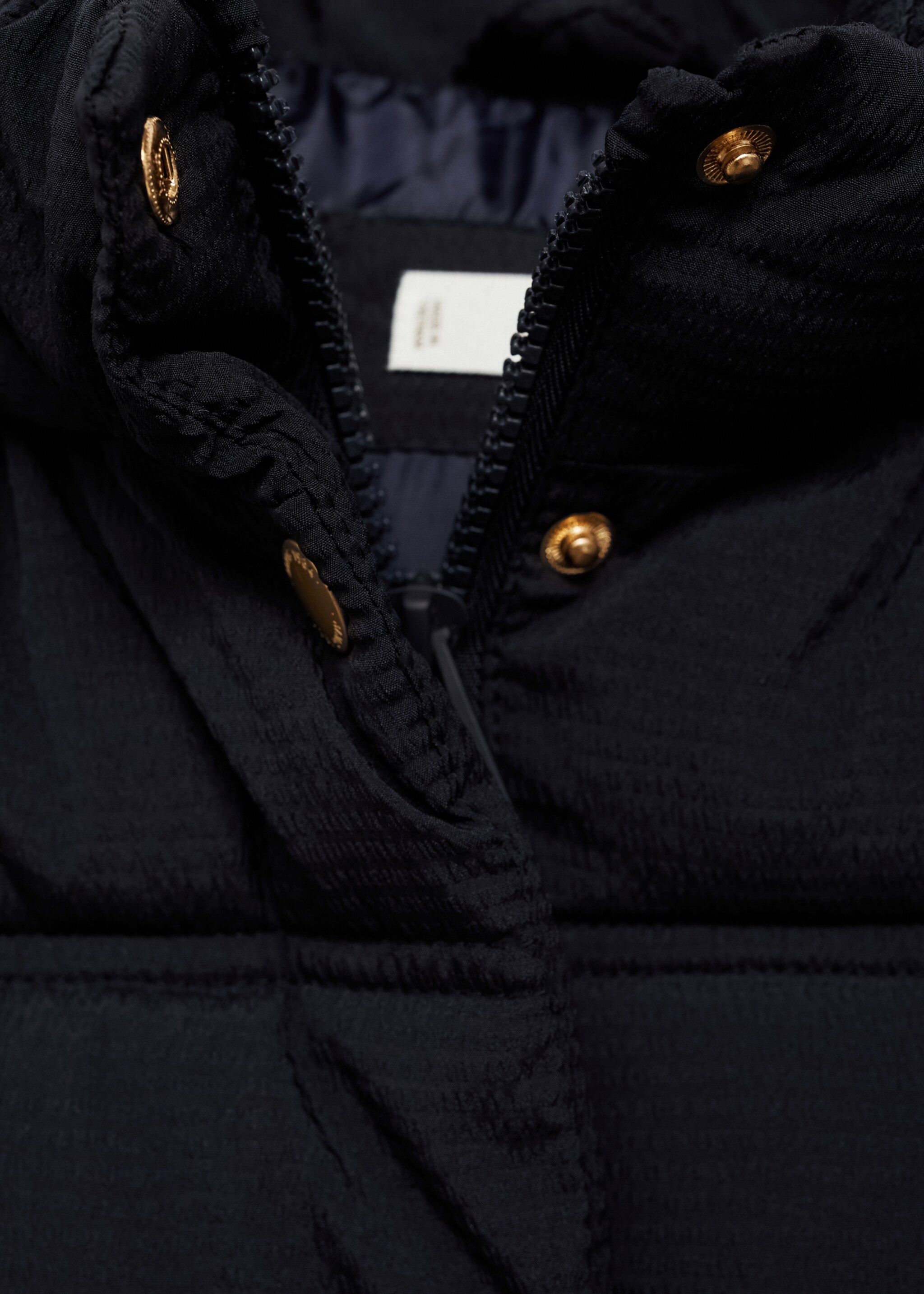 Chaleco acolchado capucha - Detalle del artículo 8