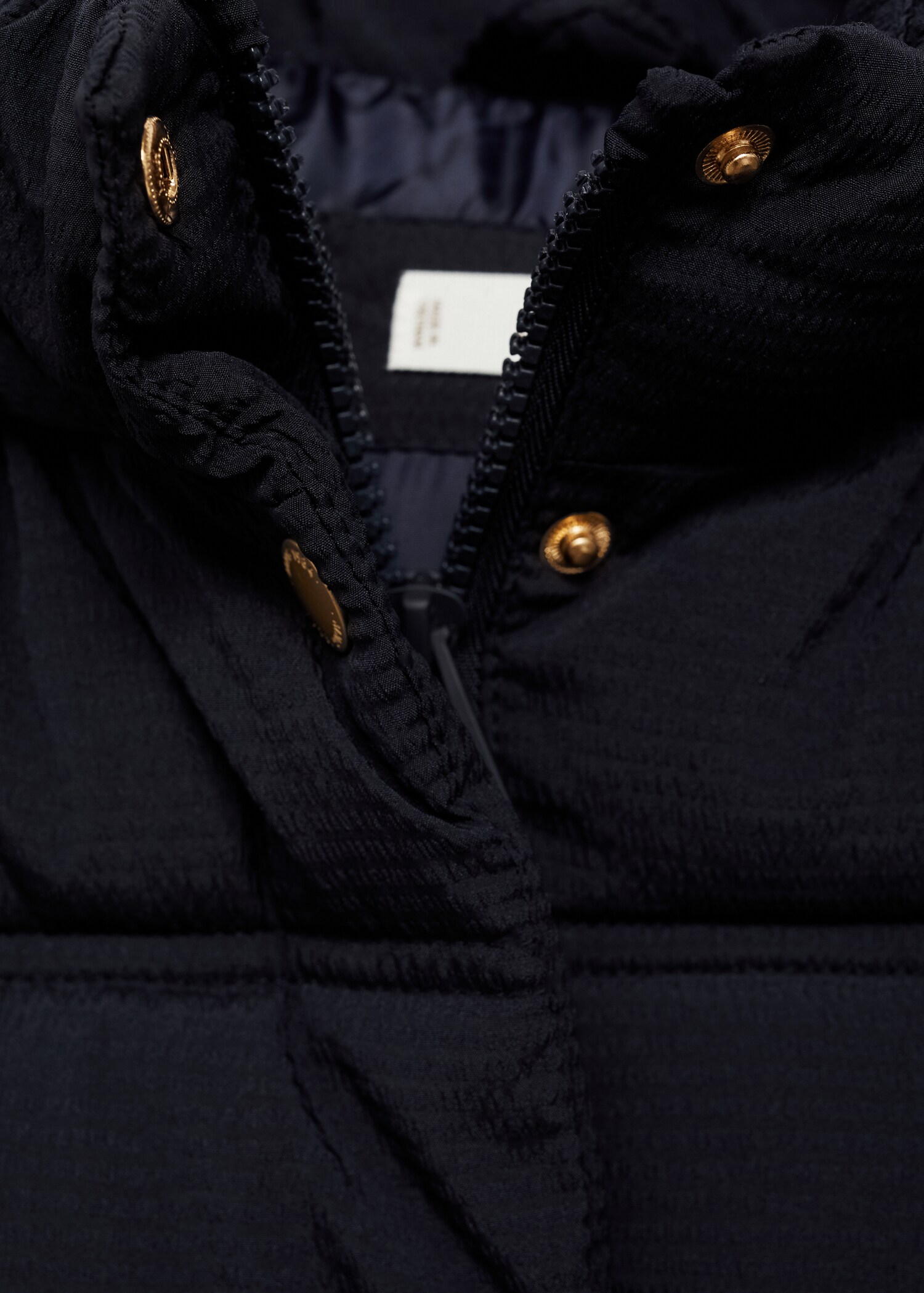 Chaleco acolchado capucha - Detalle del artículo 8