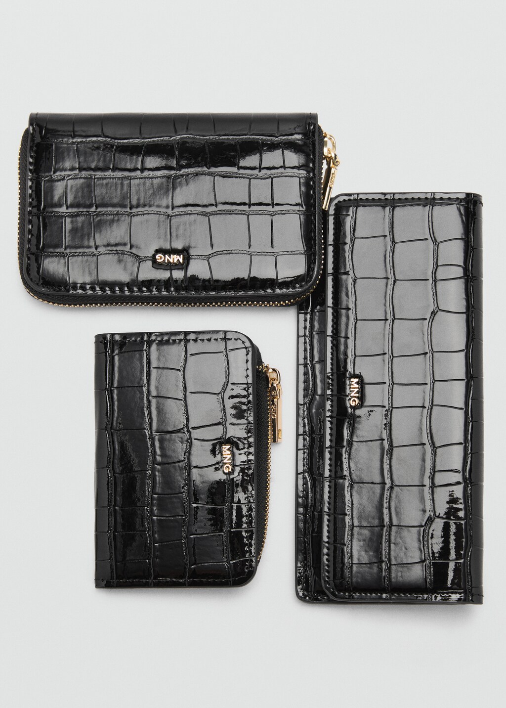 Crocodile effect purse