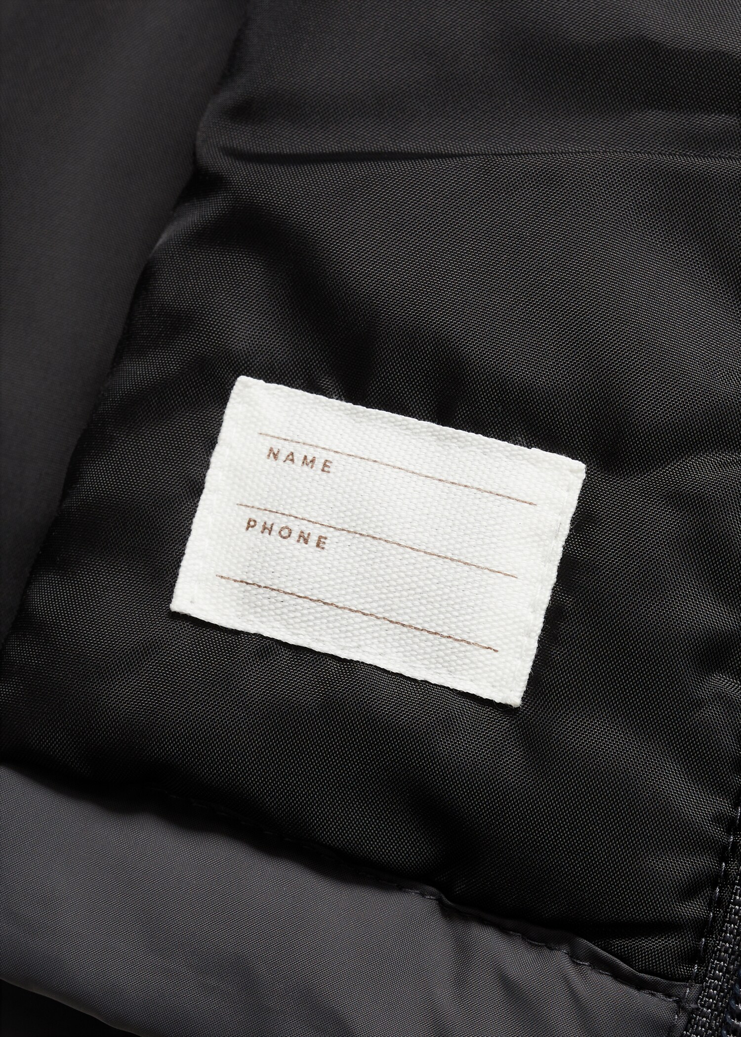 Anorak à capuche - Détail de l'article 0
