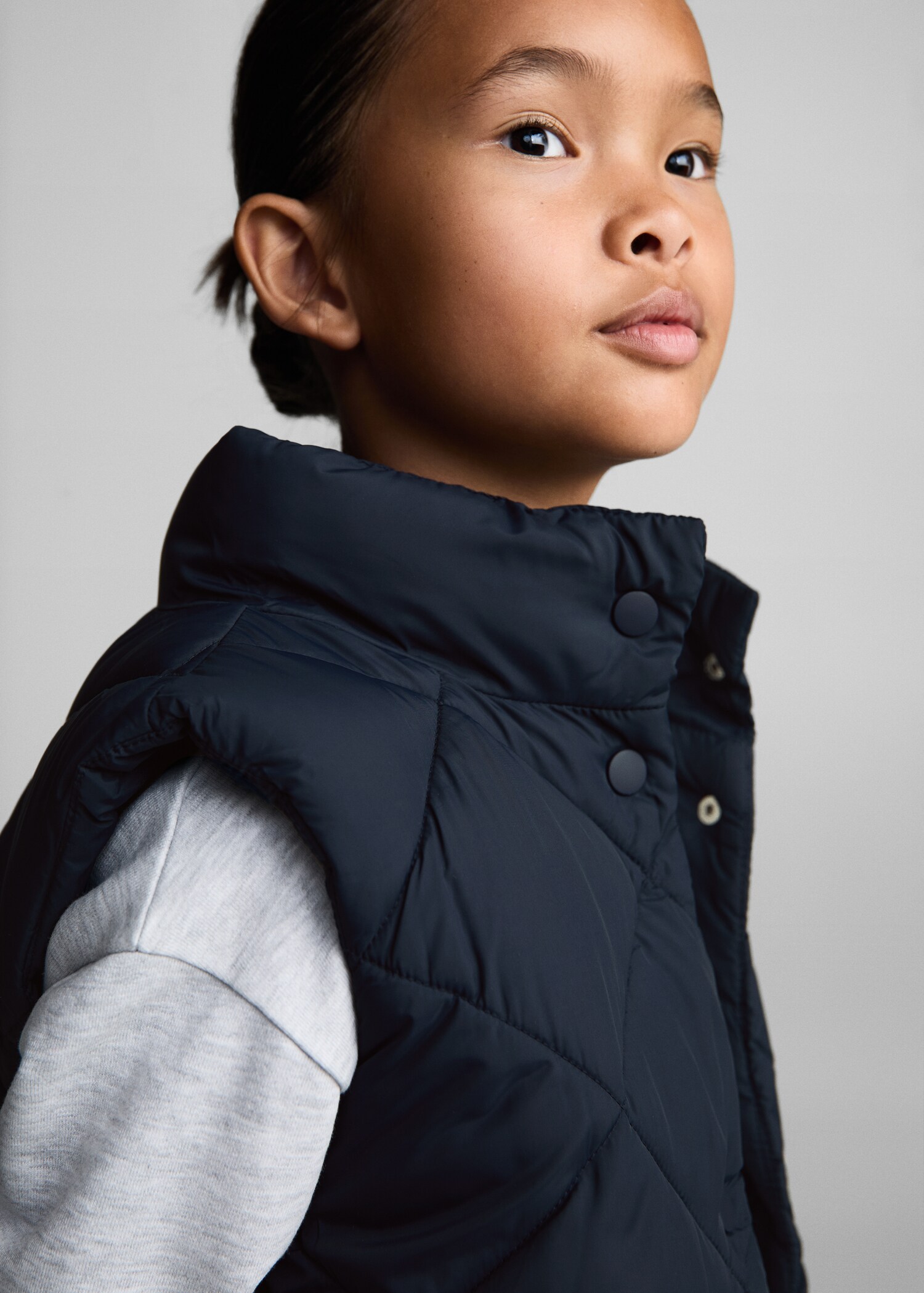 Long quilted vest - Details of the article 1