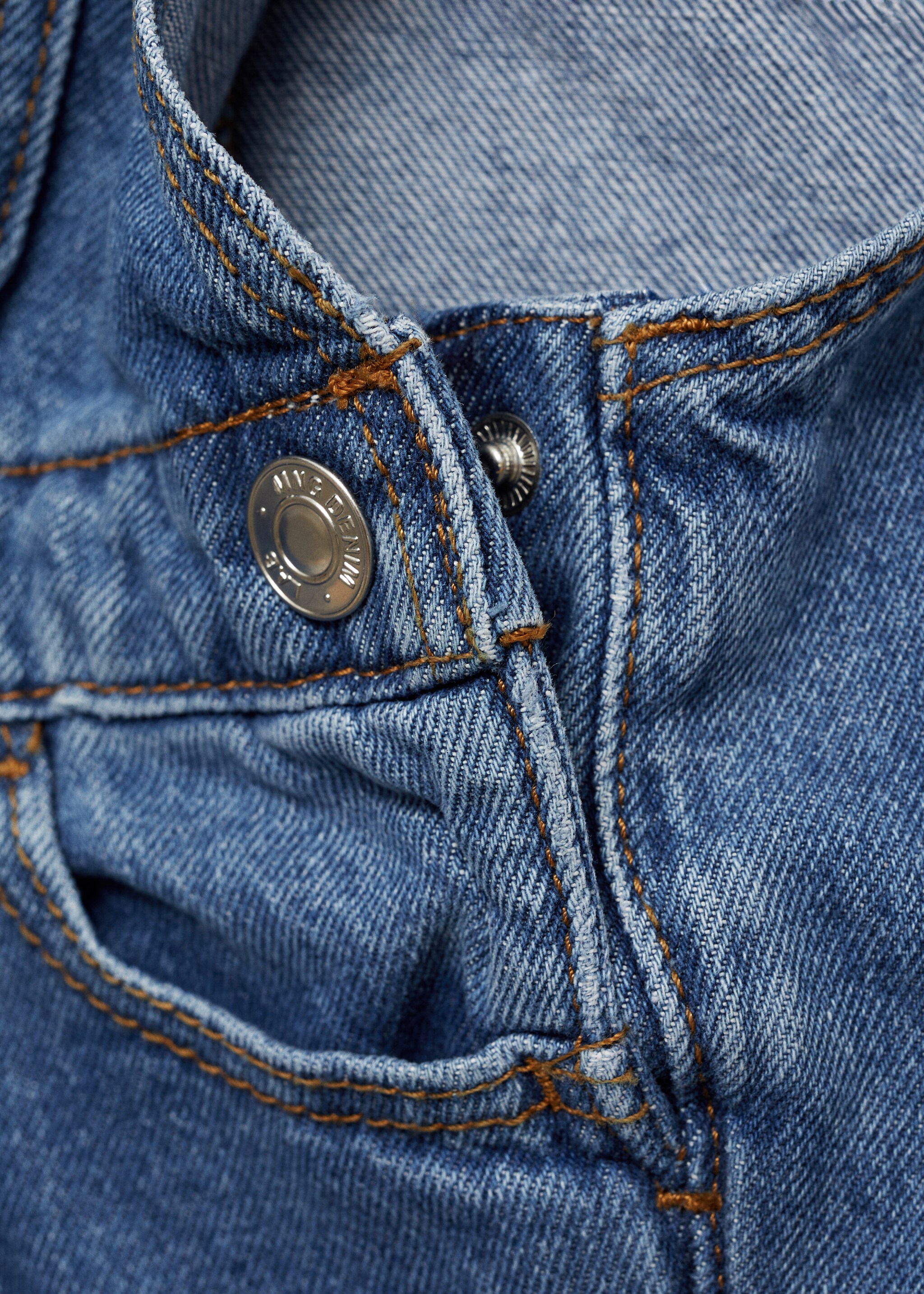 Long denim dungarees - Details of the article 0