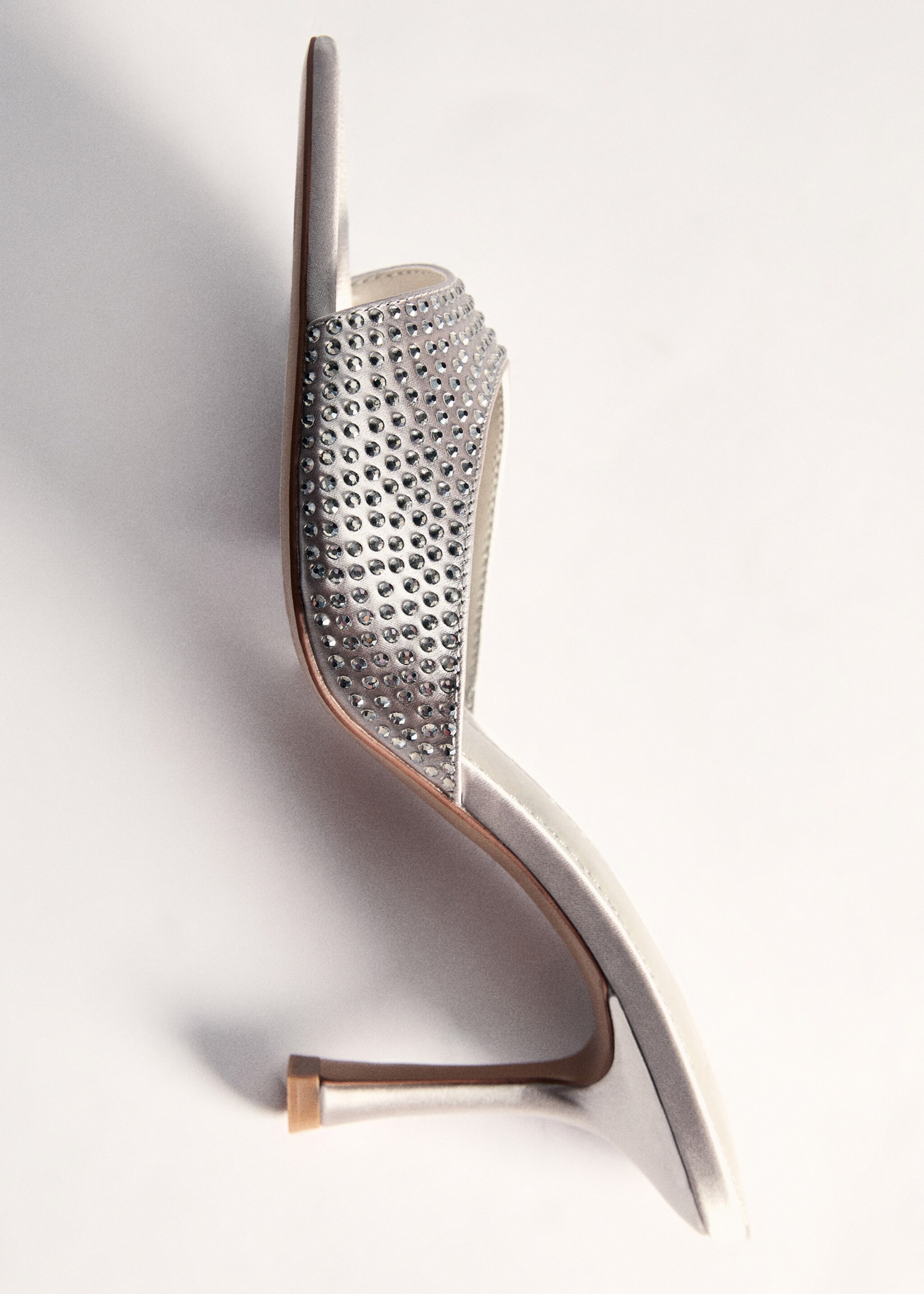 Rhinestone heeled sandals - Details of the article 5