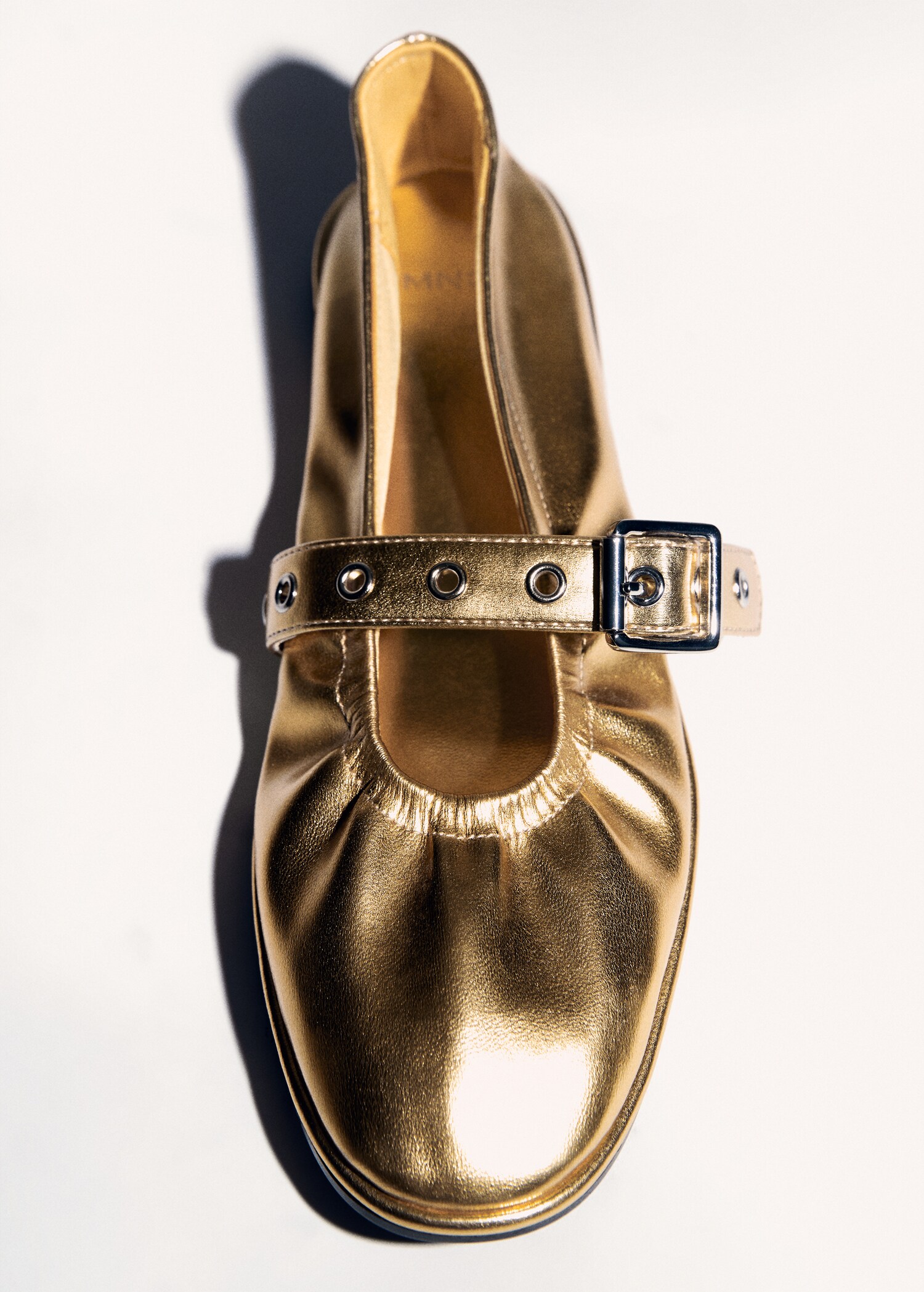 Sepatu flat ballet ujung bulat dengan gesper - Rincian barang 5