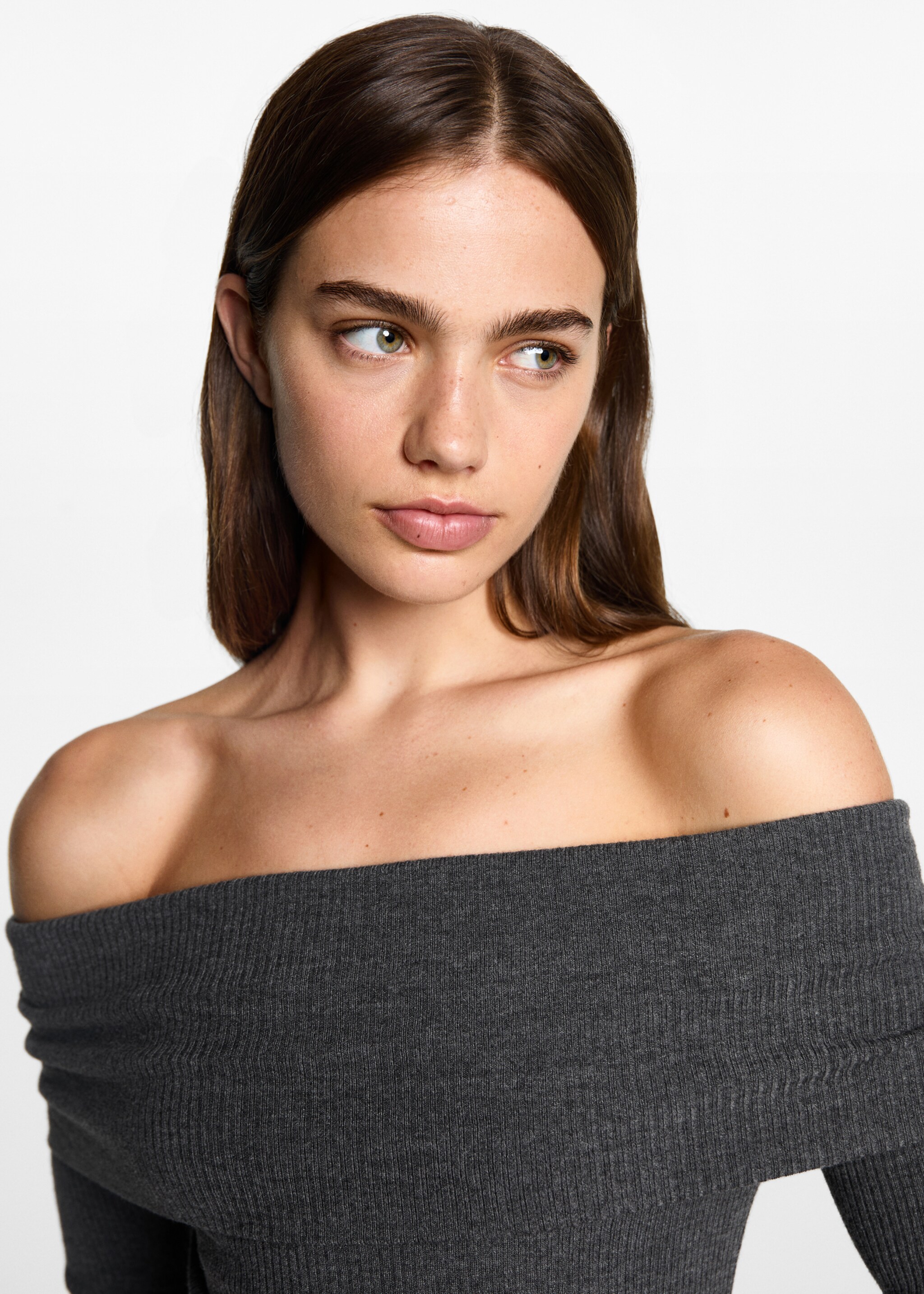 Robe midi épaules dénudées - Détail de l'article 1, Gris. Ref: 77094053-00.