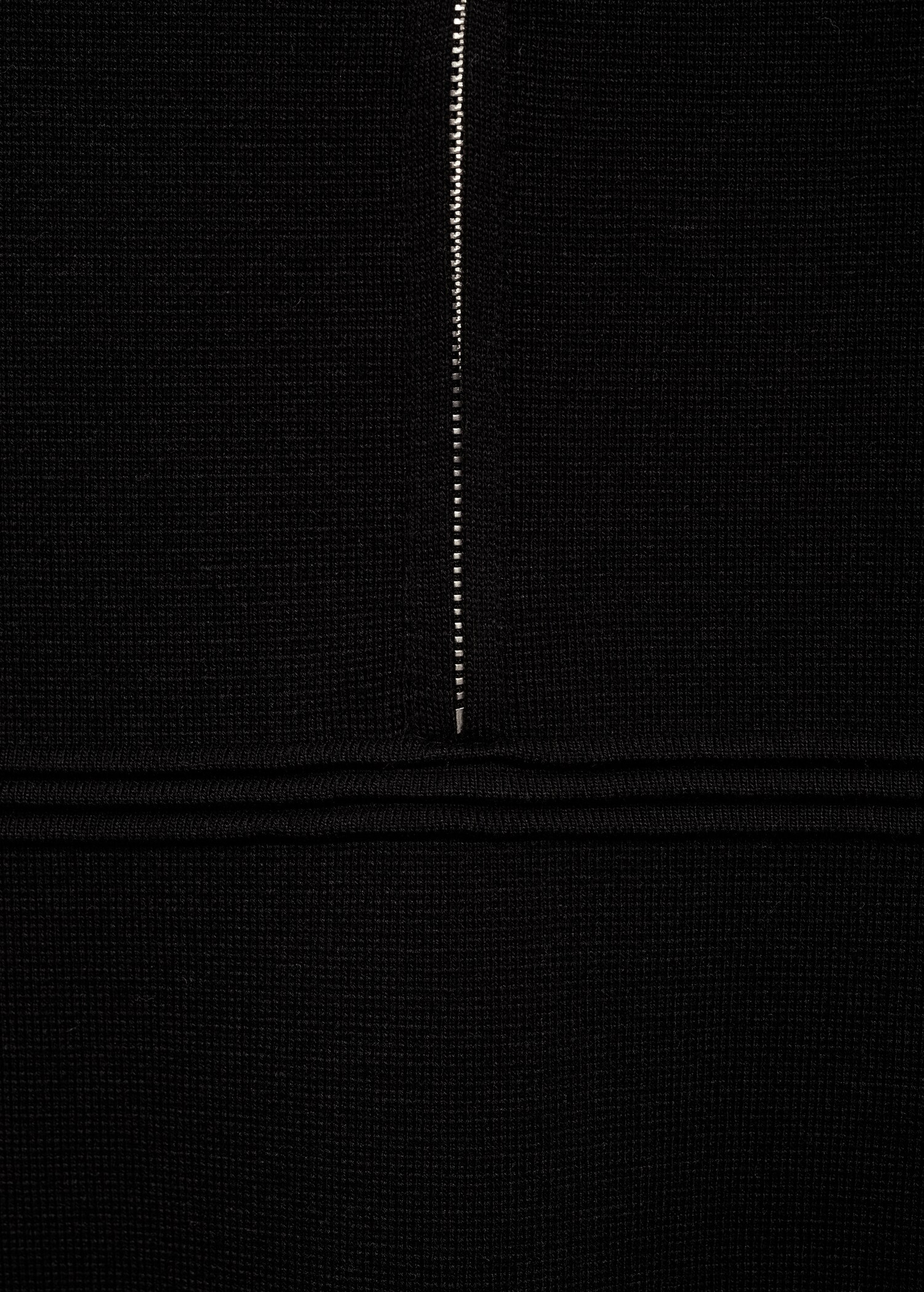 Short knitted dress with zip - Details of the article 0