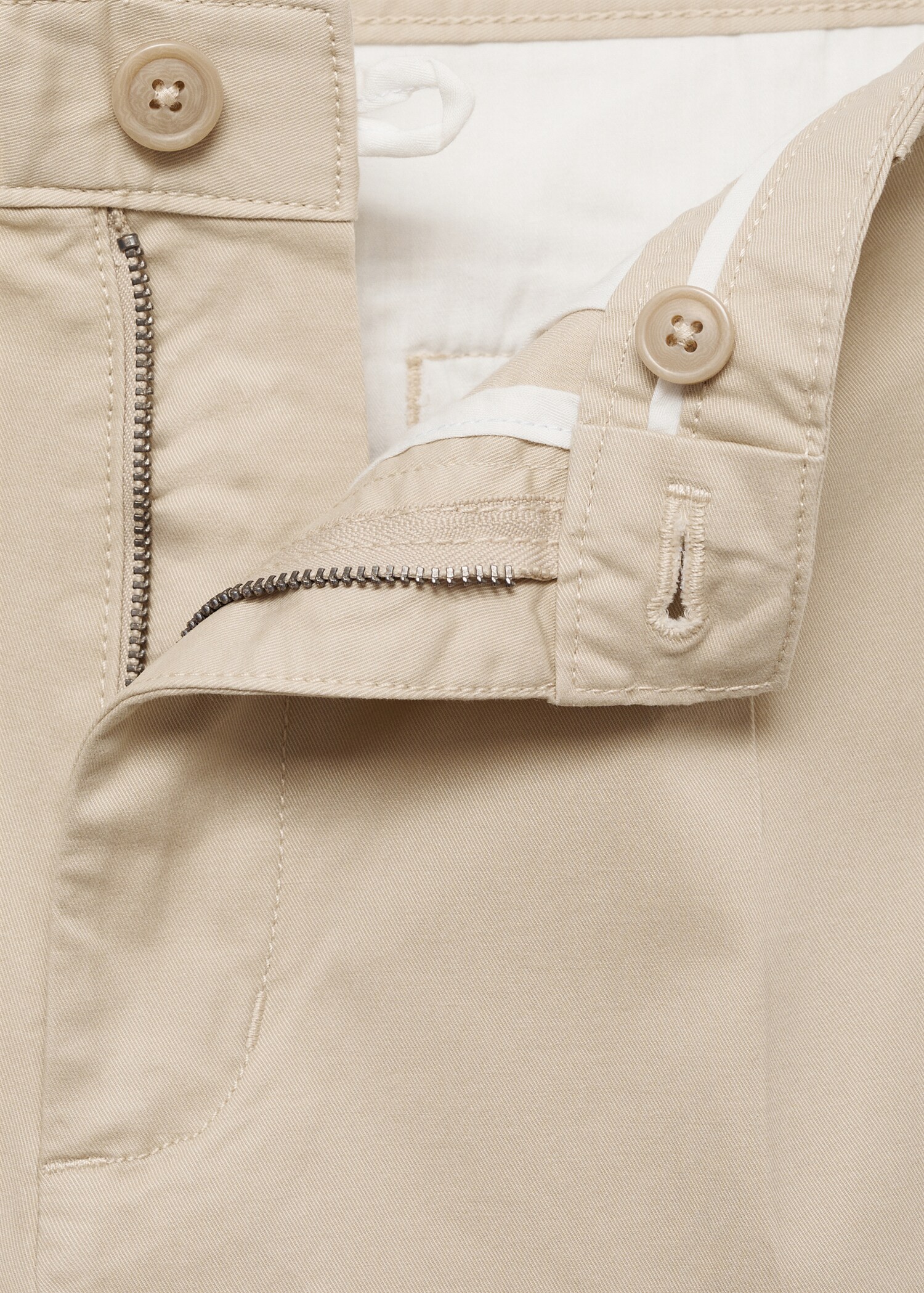 Regular Fit Bundfaltenhose aus Baumwolle - Detail des Artikels 0