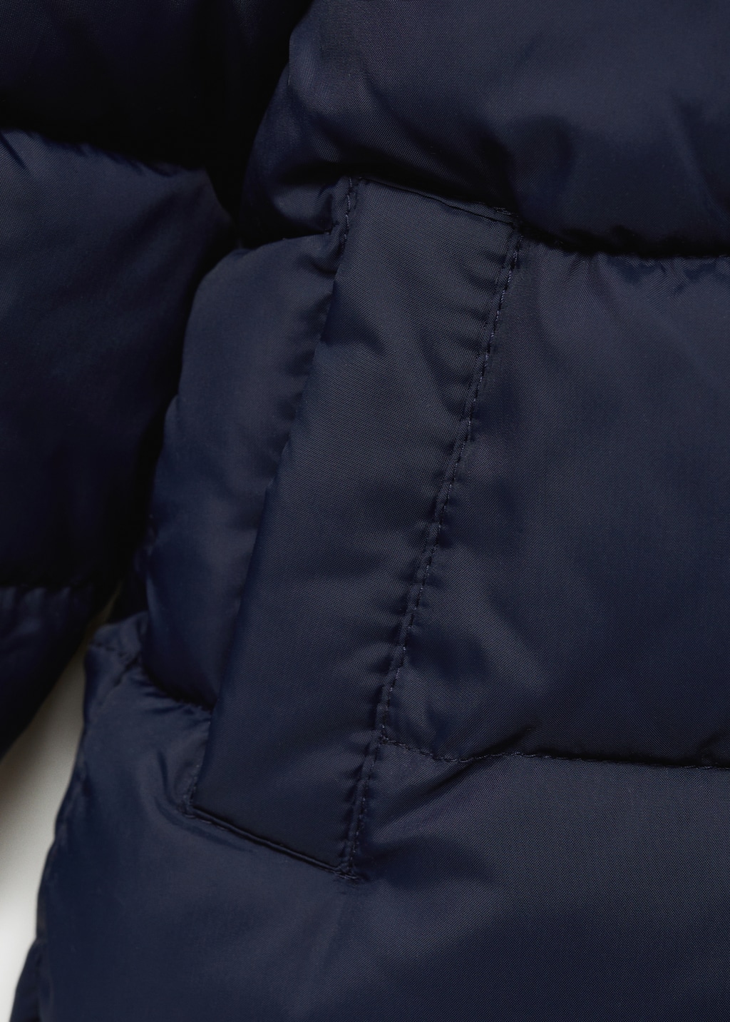 Moncler Abbaye gewatteerde jas met afneembaar capuchon • Zwart • de Bijenkorf
