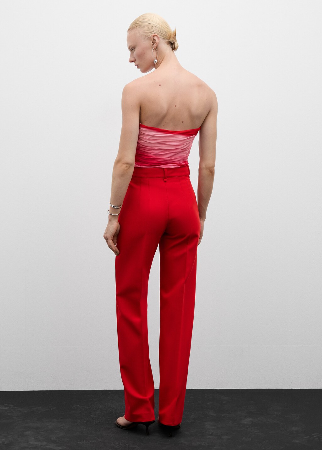 Straight-fit trousers with decorative seams - Women | MANGO USA Straight-fit trousers with decorative seams - Women | MANGO USA