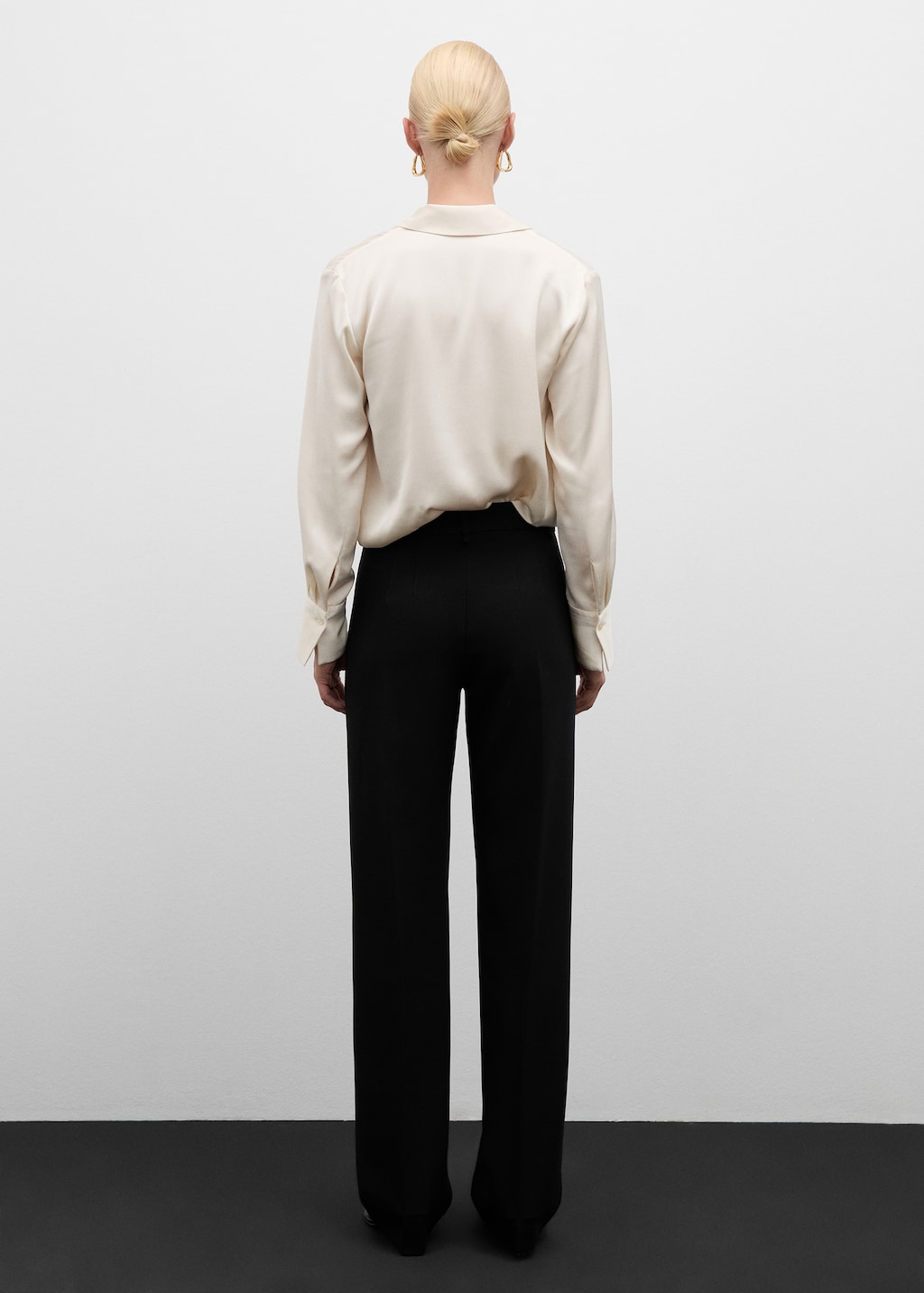 Straight-fit trousers with decorative seams - Women | MANGO USA Straight-fit trousers with decorative seams - Women | MANGO USA