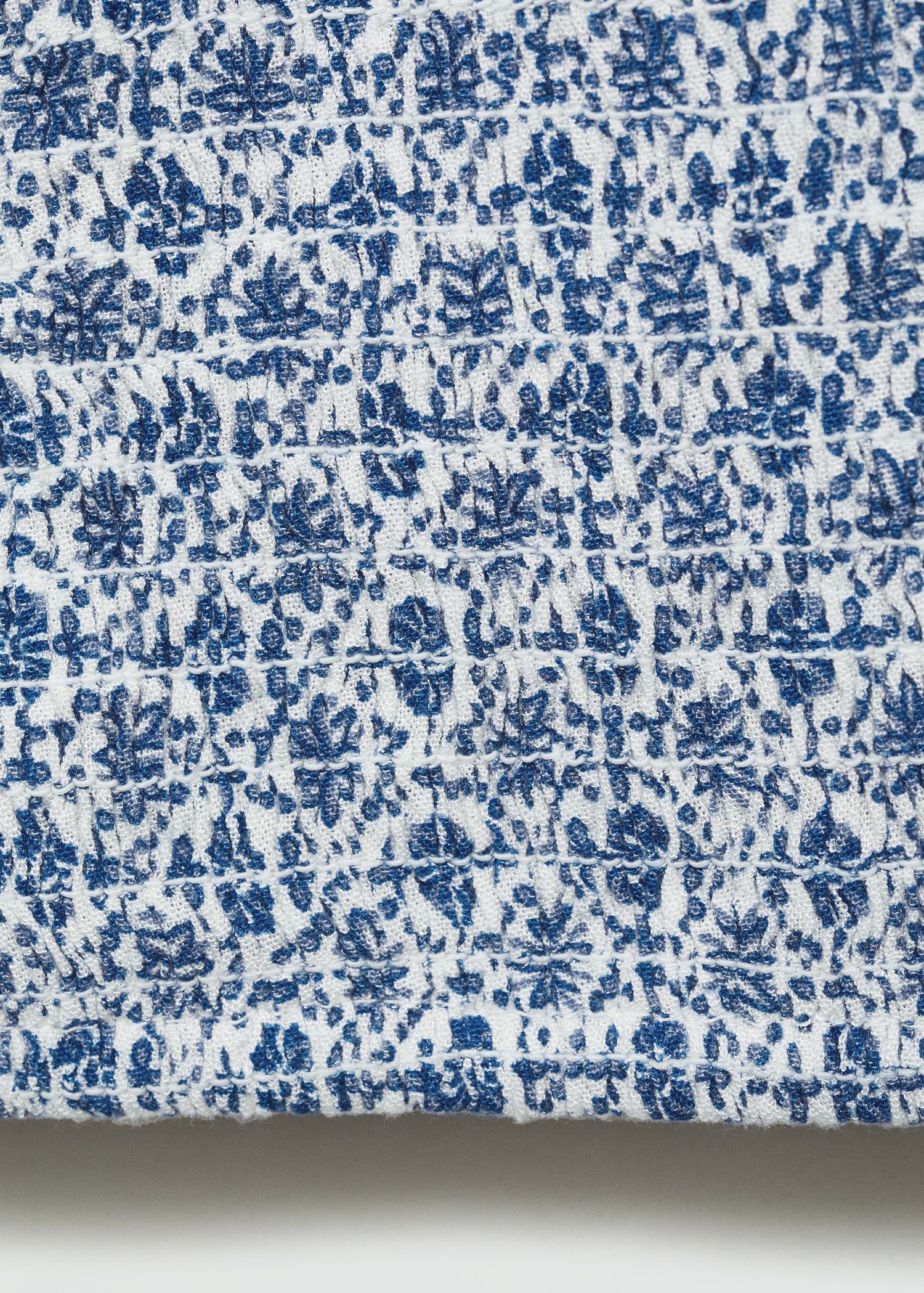 Blouse imprimée à volants - Détail de l'article 0
