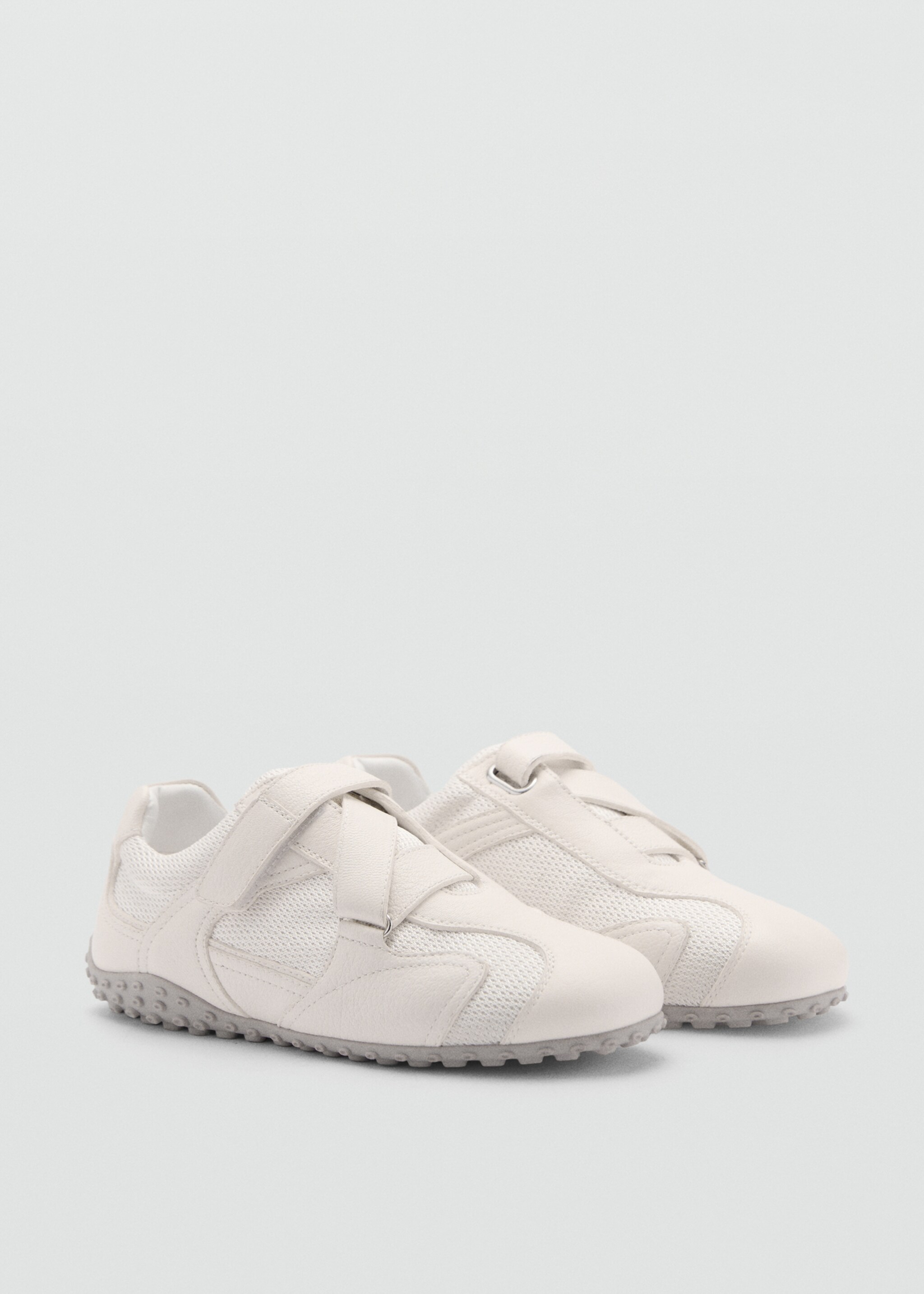 Deportivas canvas piel - Plano medio