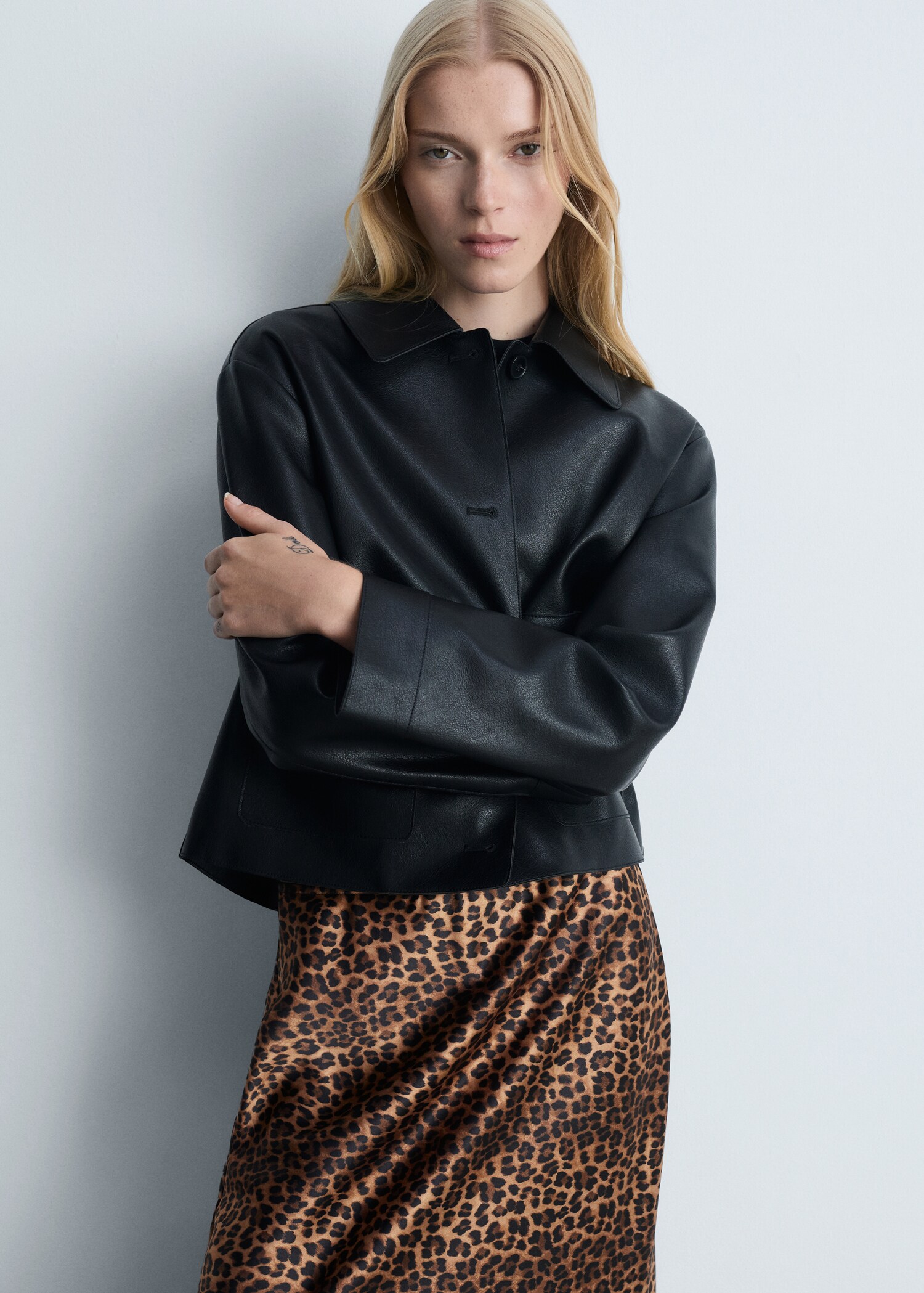 Falda satinada leopardo - Detalle del artículo 2