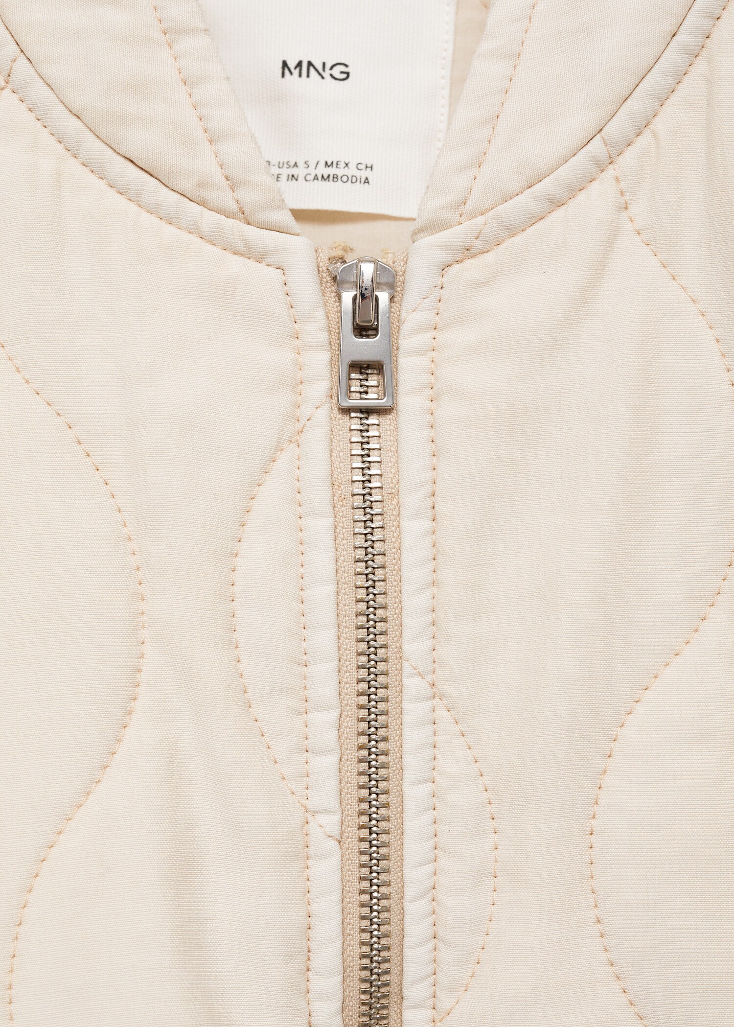 Quilted bomber jacket - Details of the article 8