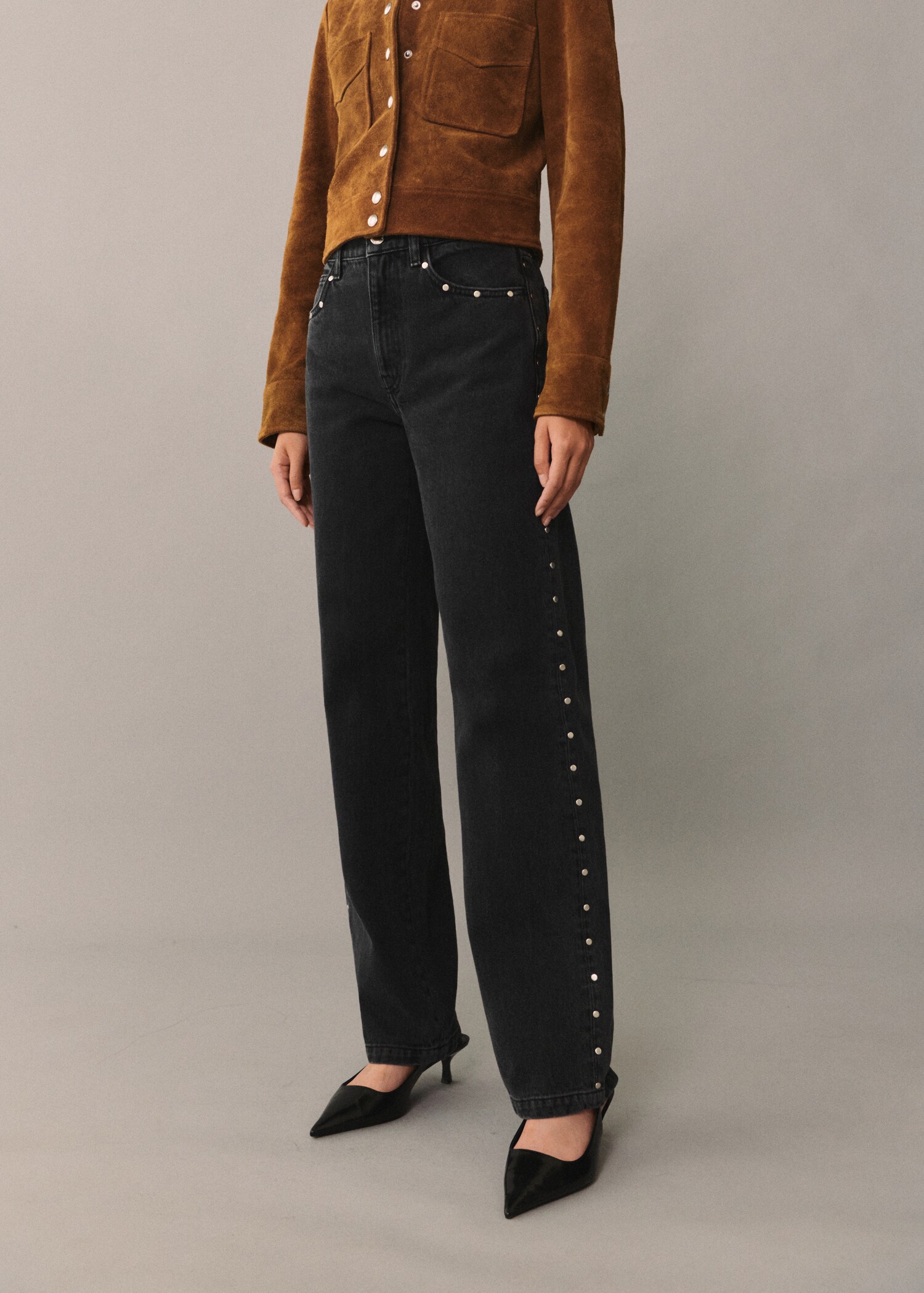 Straight-fit jeans with studs - Medium plane