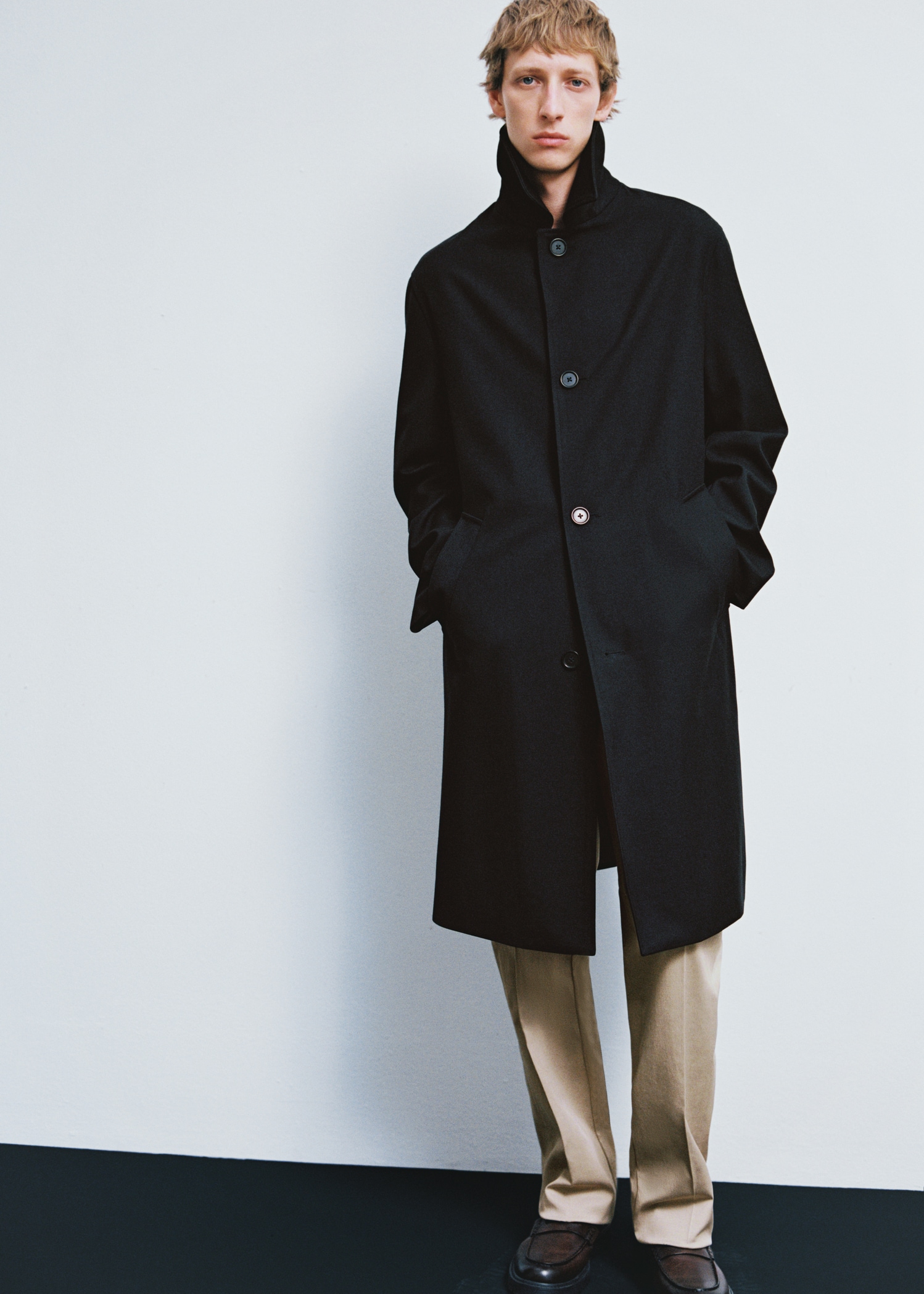 Oversized comfort stretch trench coat - Details of the article 3