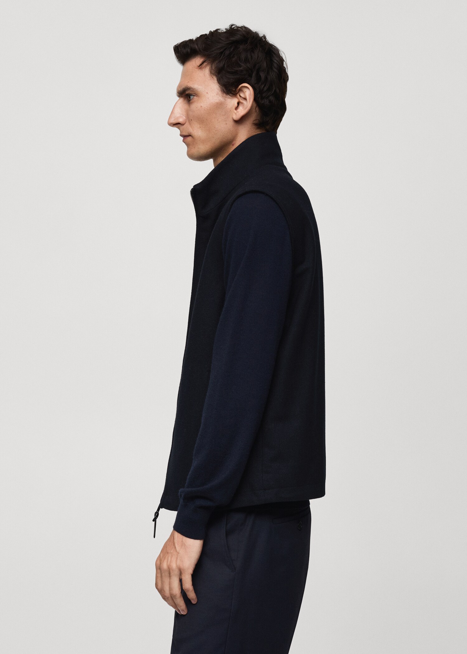 Wool-blend gilet with pockets - Details of the article 6