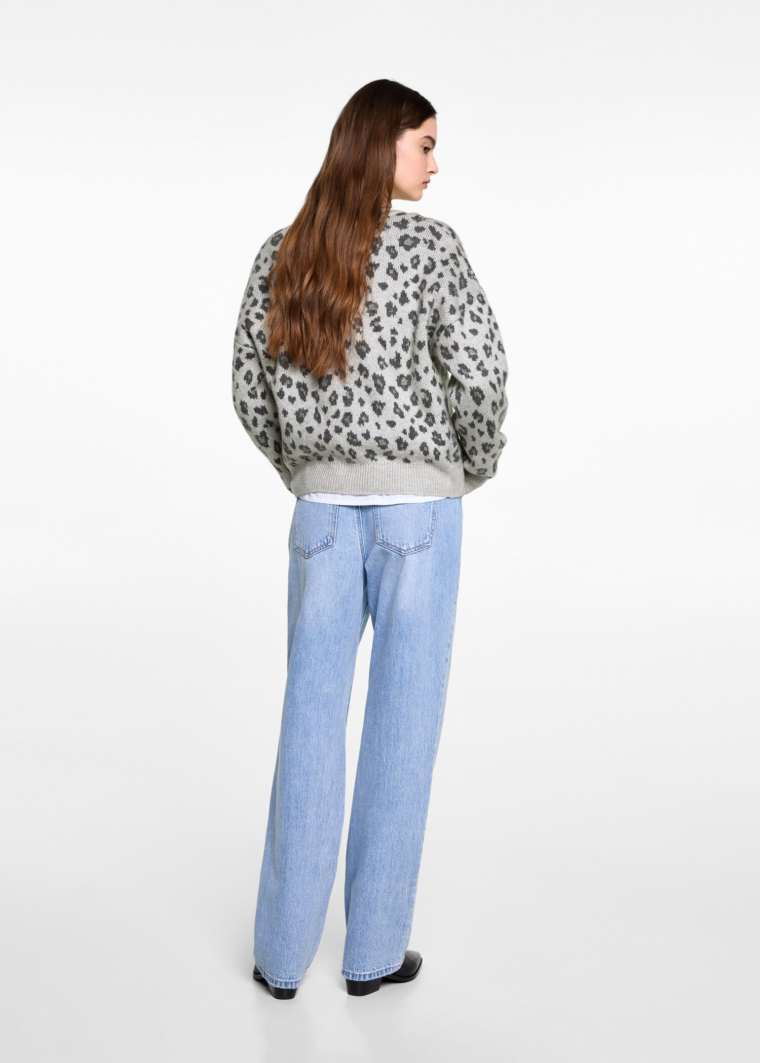 Leopard pattern sweater - Reverse of the article