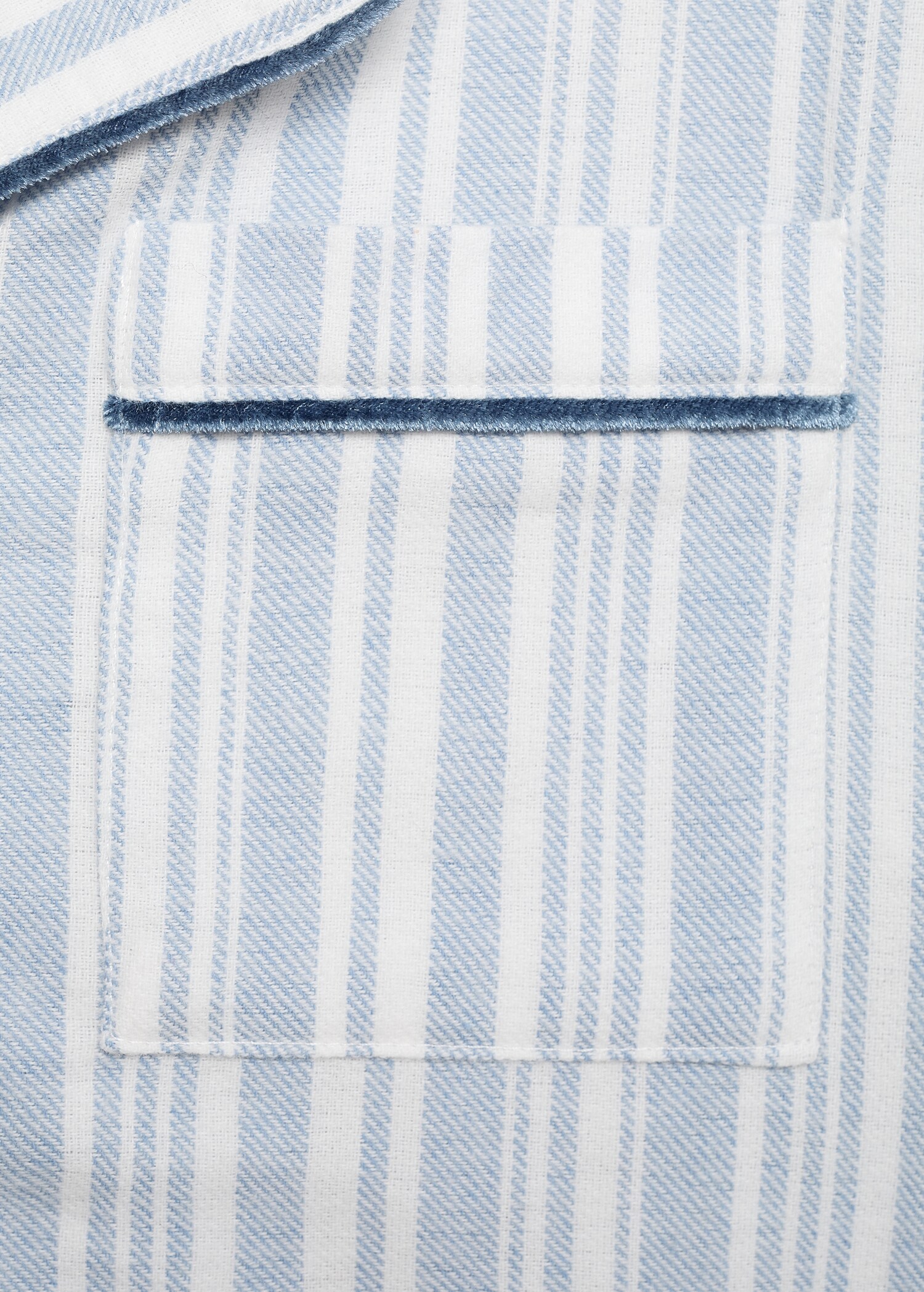 Striped long pyjamas - Details of the article 8