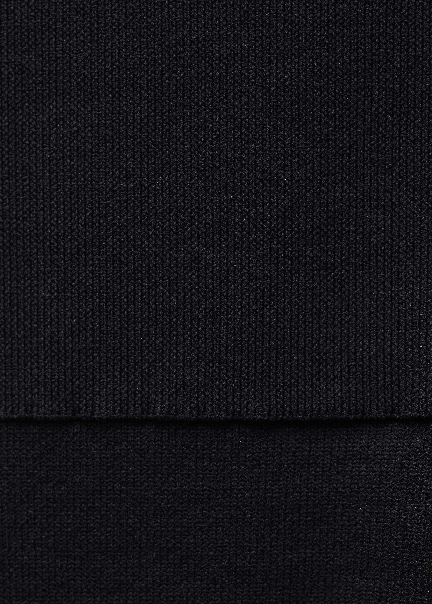 Gebreide body met open rug - Detail van het artikel 0