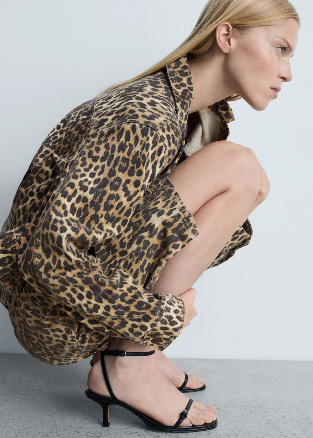 Blouson en jean leopard