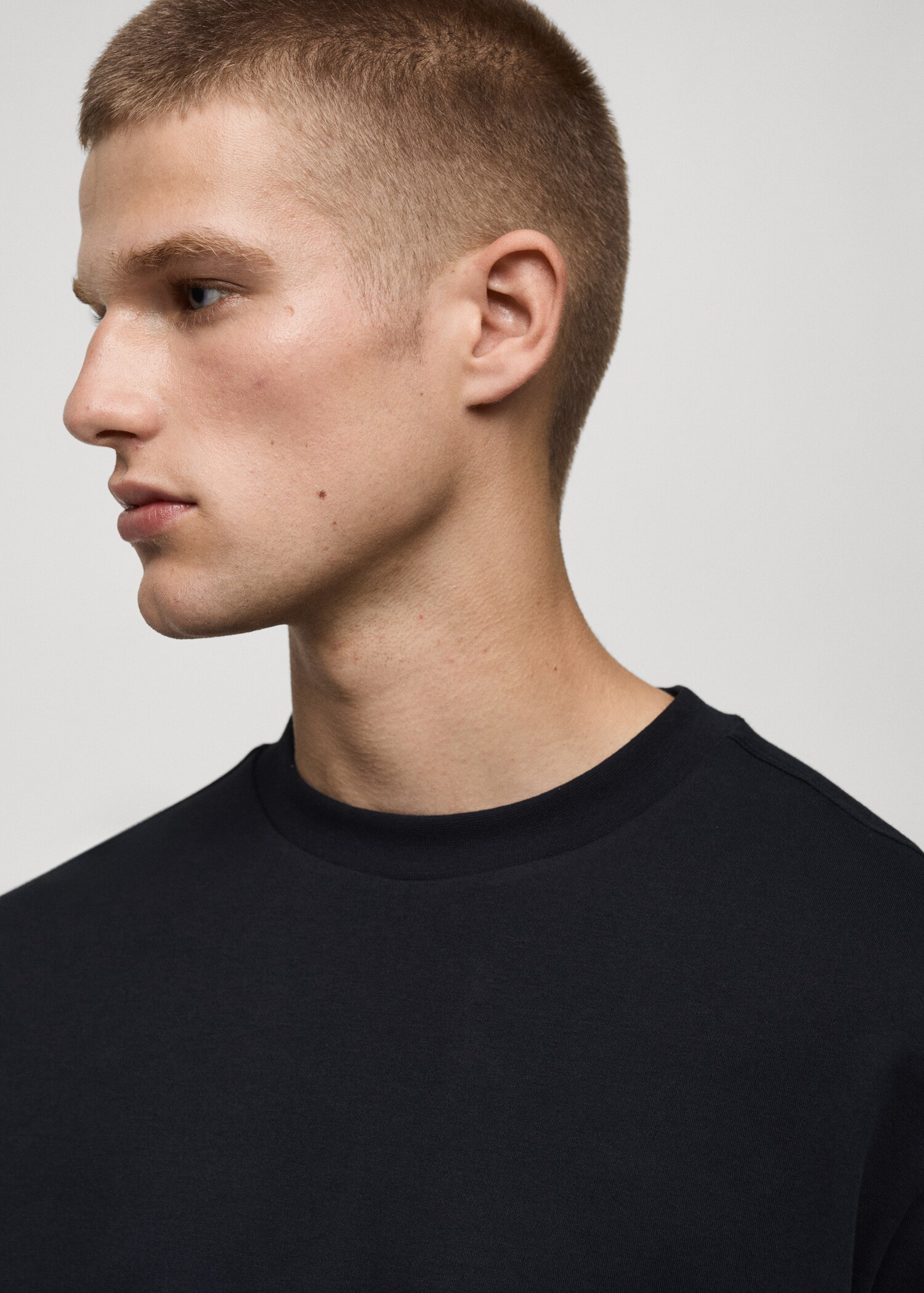 100% cotton long-sleeved t-shirt - Details of the article 1