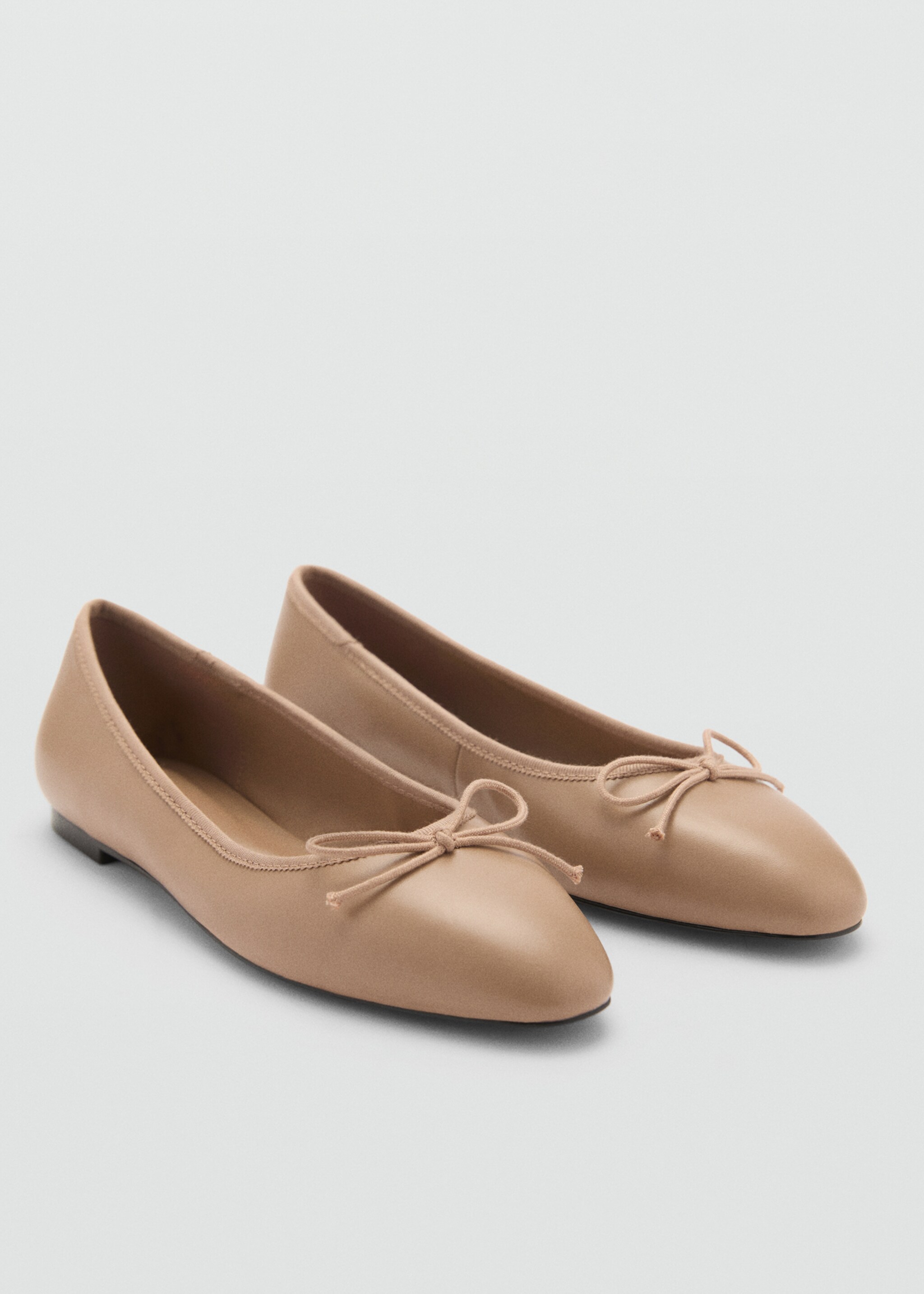 Ballerines cuir - Plan moyen