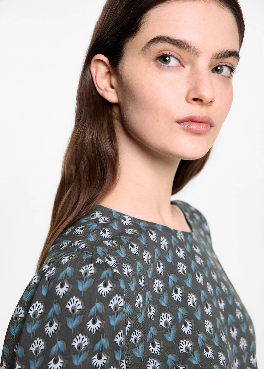 Printed dress with ruffled detail