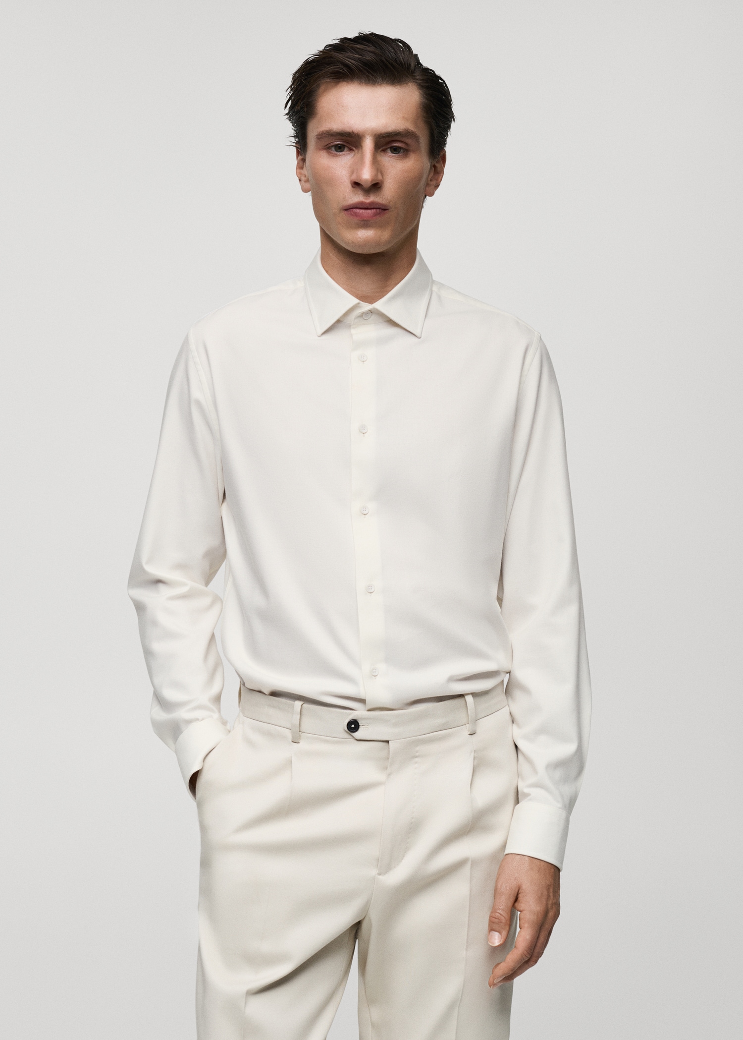 Camisa traje cashmere y algodón - Plano medio