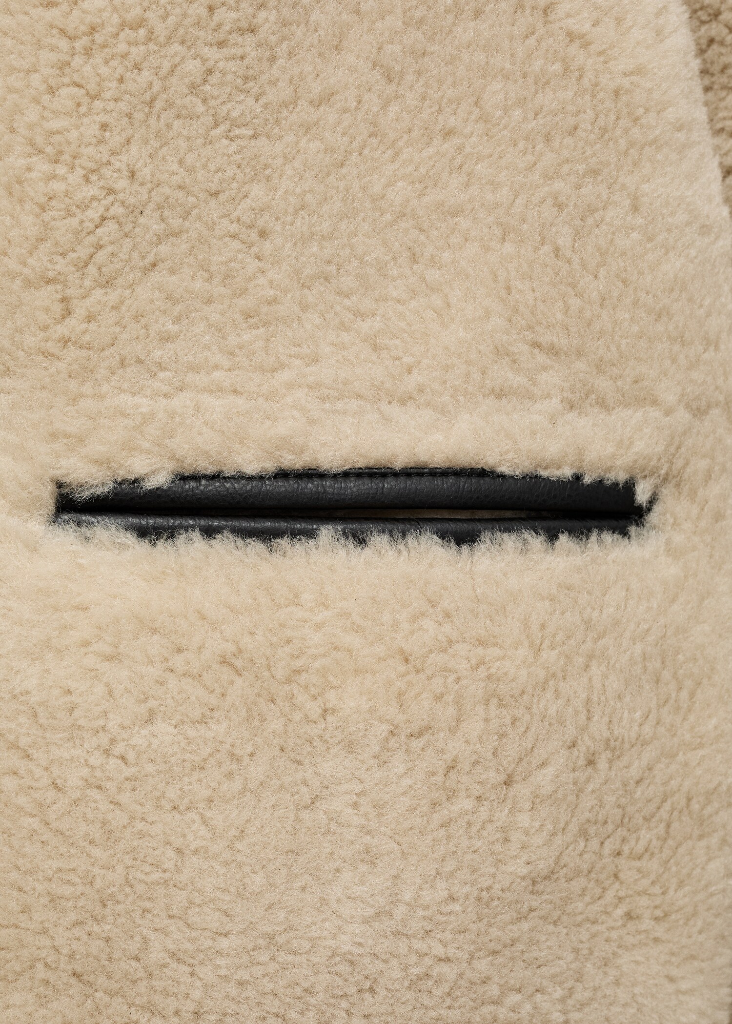 Fur-effect coat with appliqués - Details of the article 0