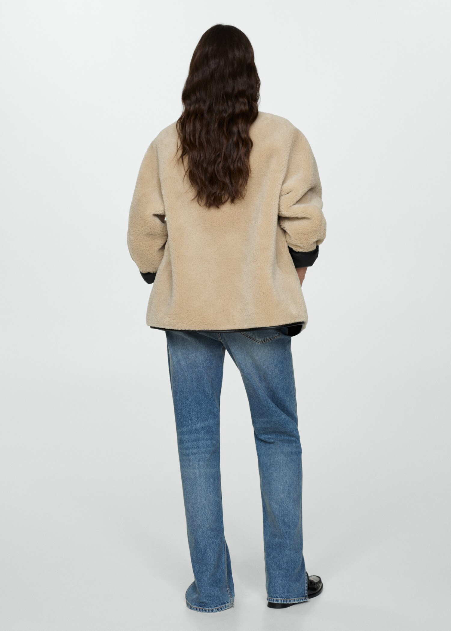 Fur-effect coat with appliqués - Reverse of the article
