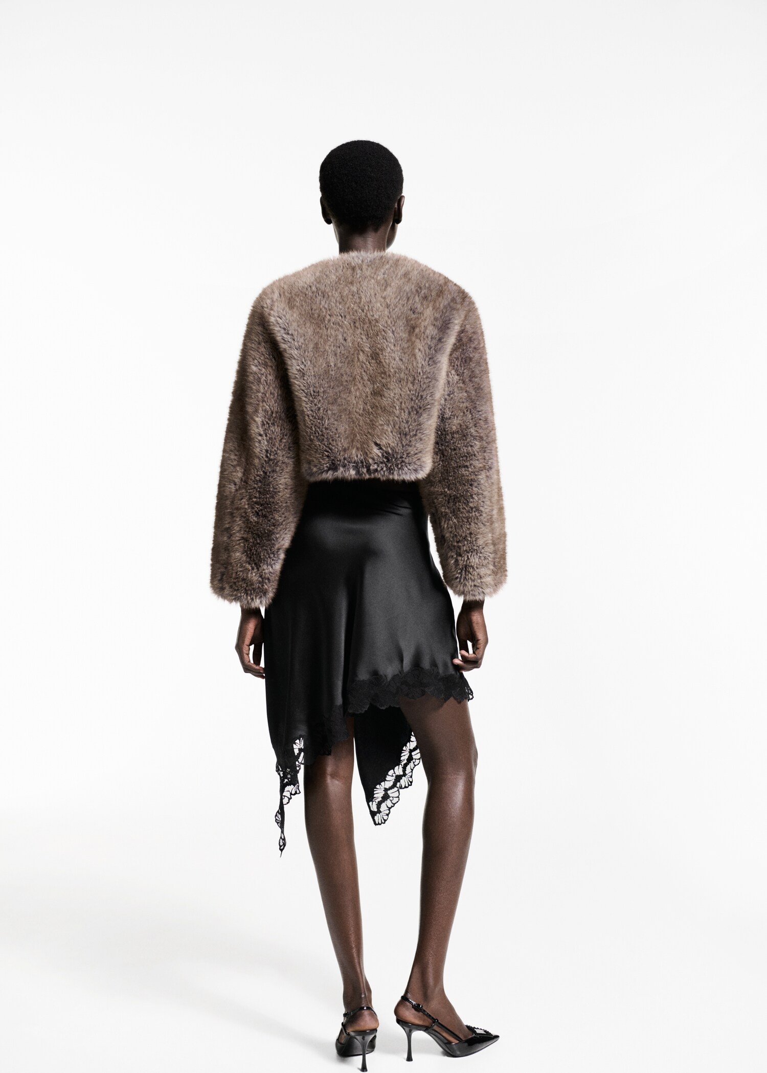 Fur effect jacket - Reverse of the article