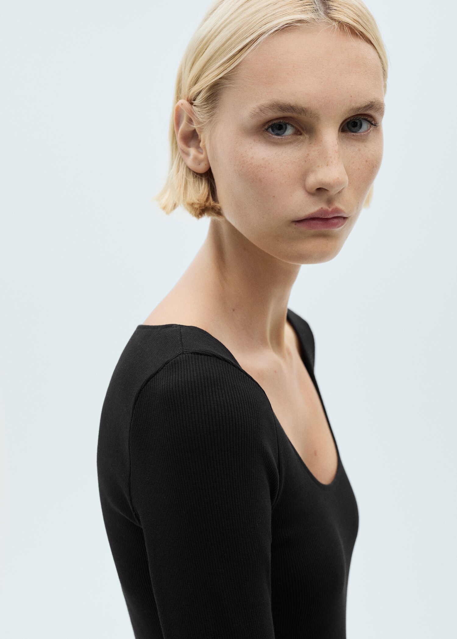 Robe plissée combinée ceinture - Détail de l'article 1
