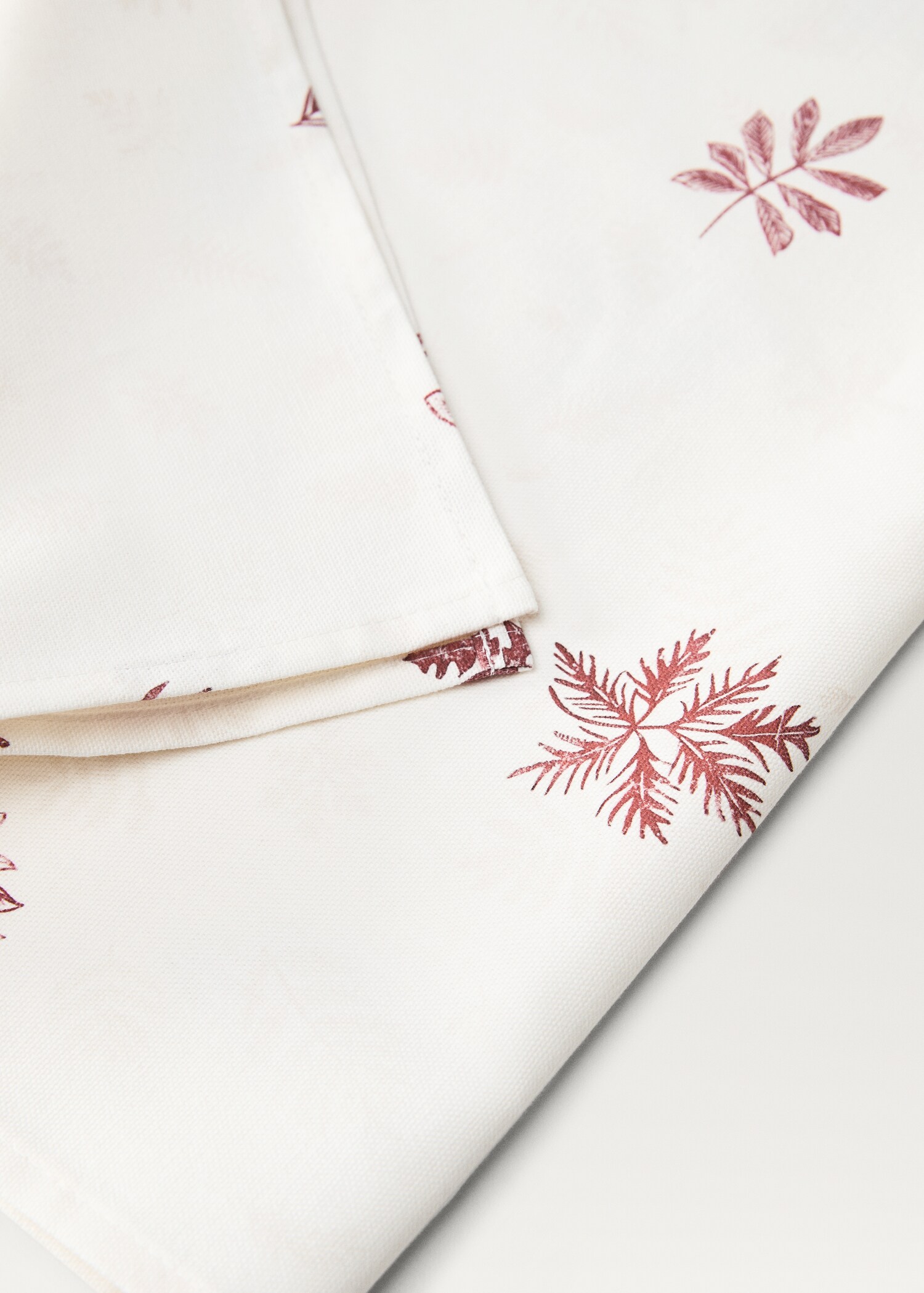 Embroidered detail tea towel - Details of the article 1