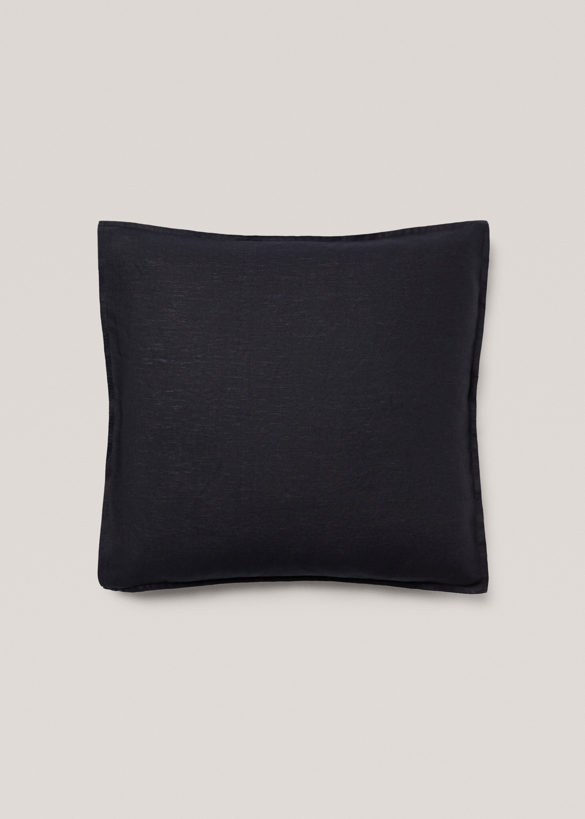 Pynteputetrekk i 100% lin, 60x60 cm - Artikkel uten modell