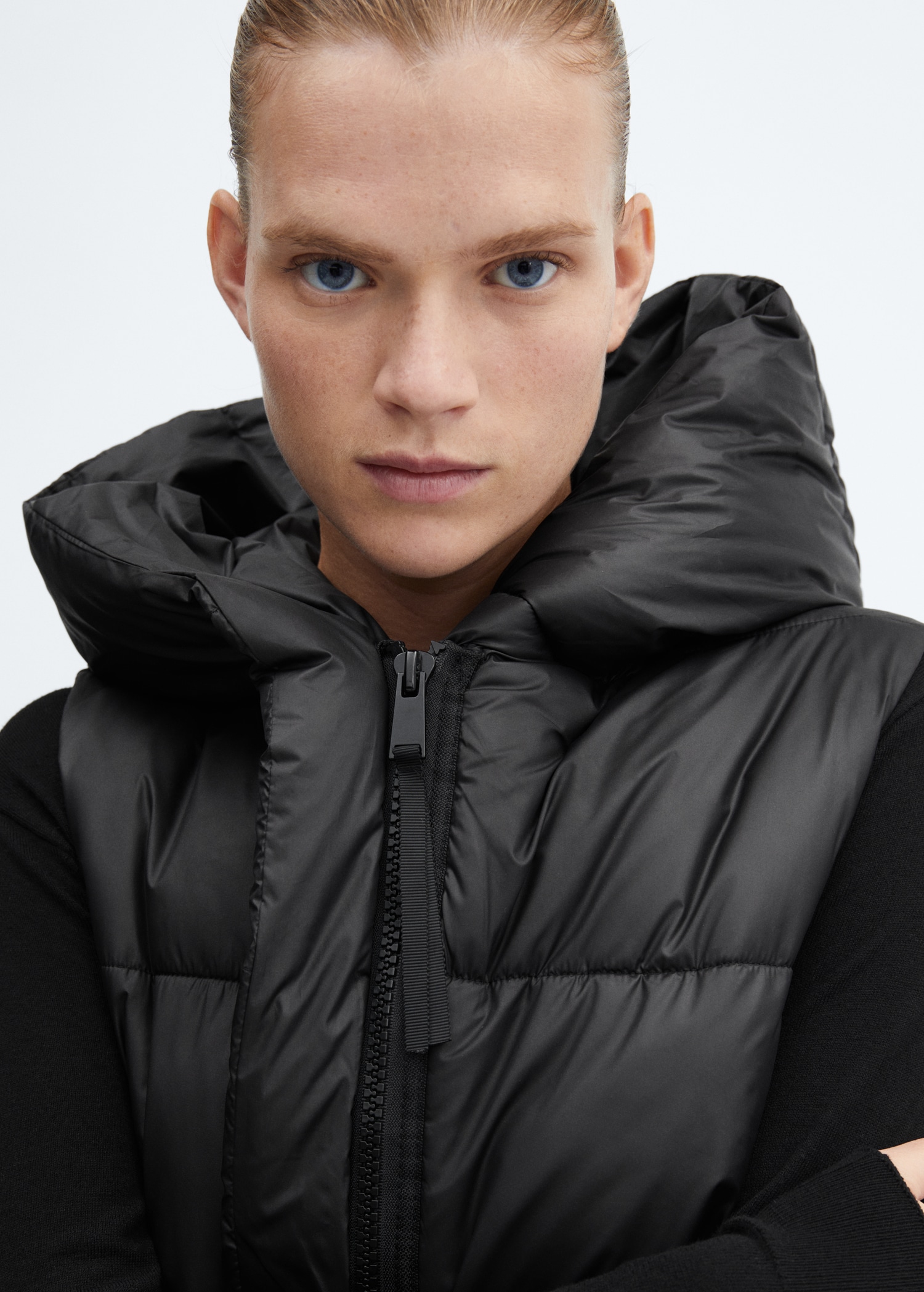 Long quilted gilet - Details of the article 6