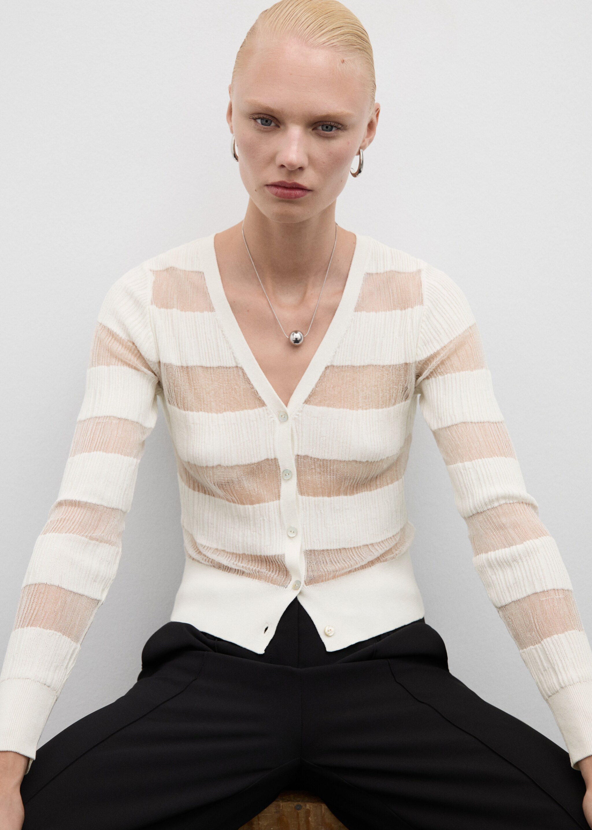Semitransparent textured cardigan - Деталь изделия 2