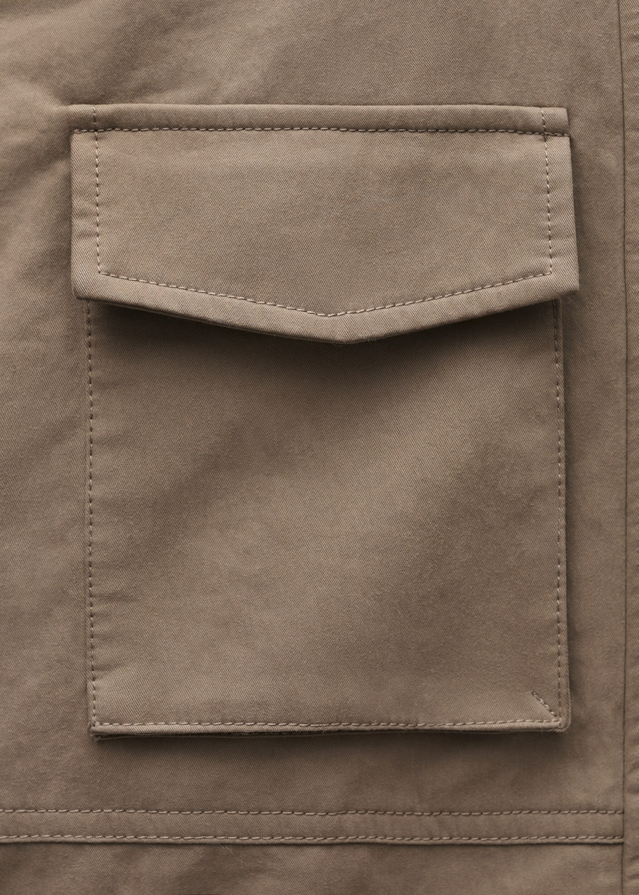 Turtleneck parka with pockets - Details of the article 0, Medium Brown. Ref: 77947938-00.