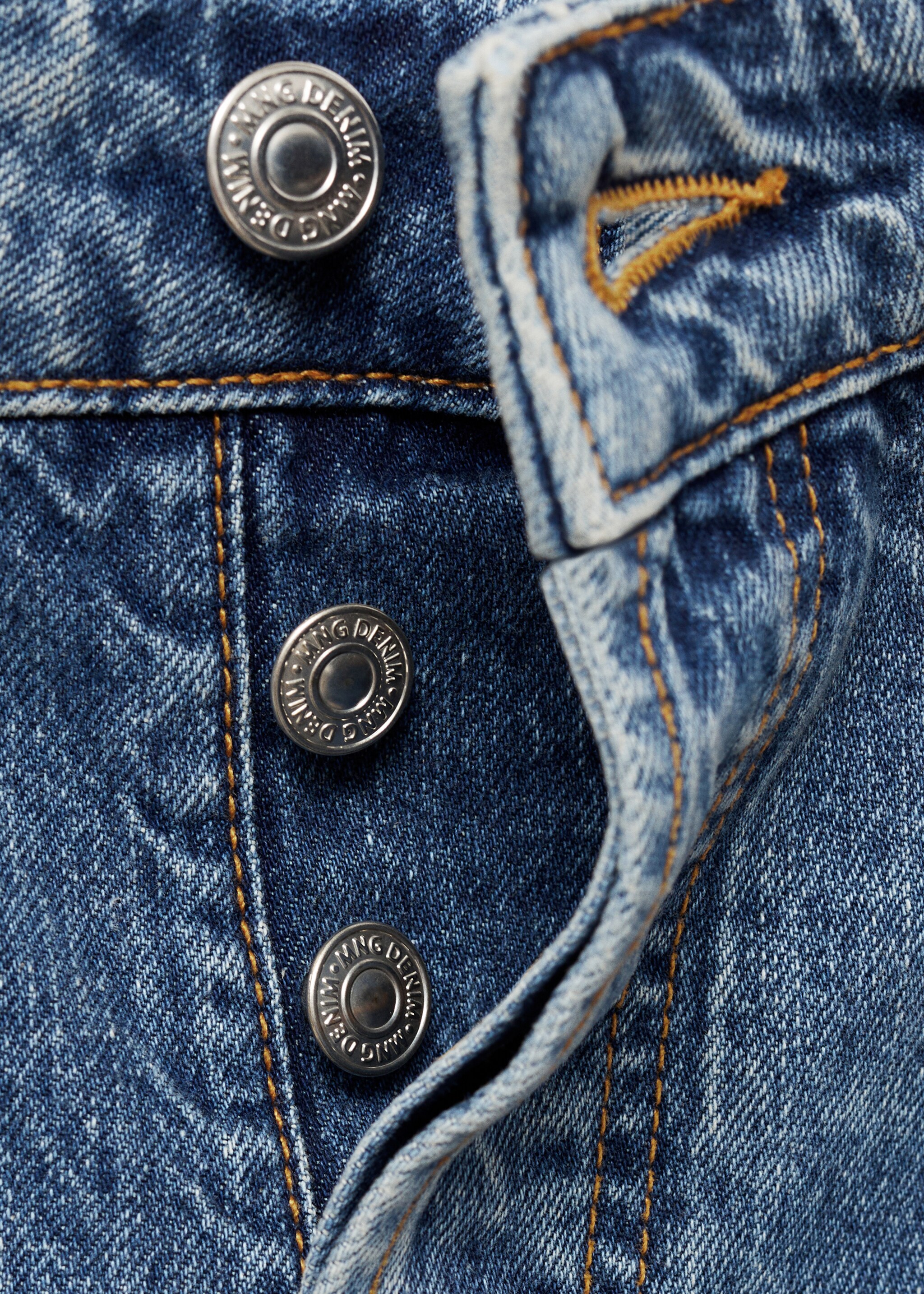 Medium-rise straight jeans with slits - Details of the article 0