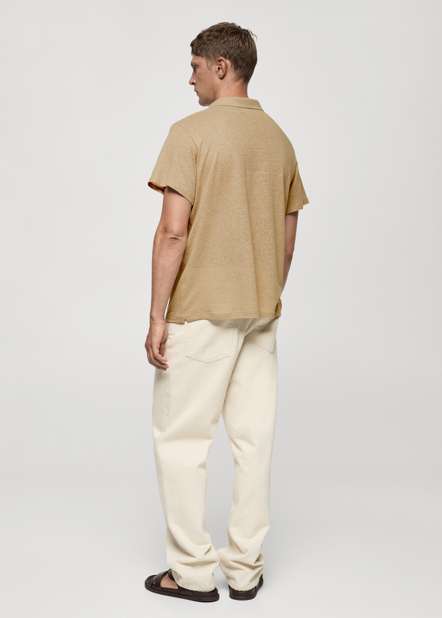 Slim fit poloshirt van 100% linnen - Achterkant van het artikel