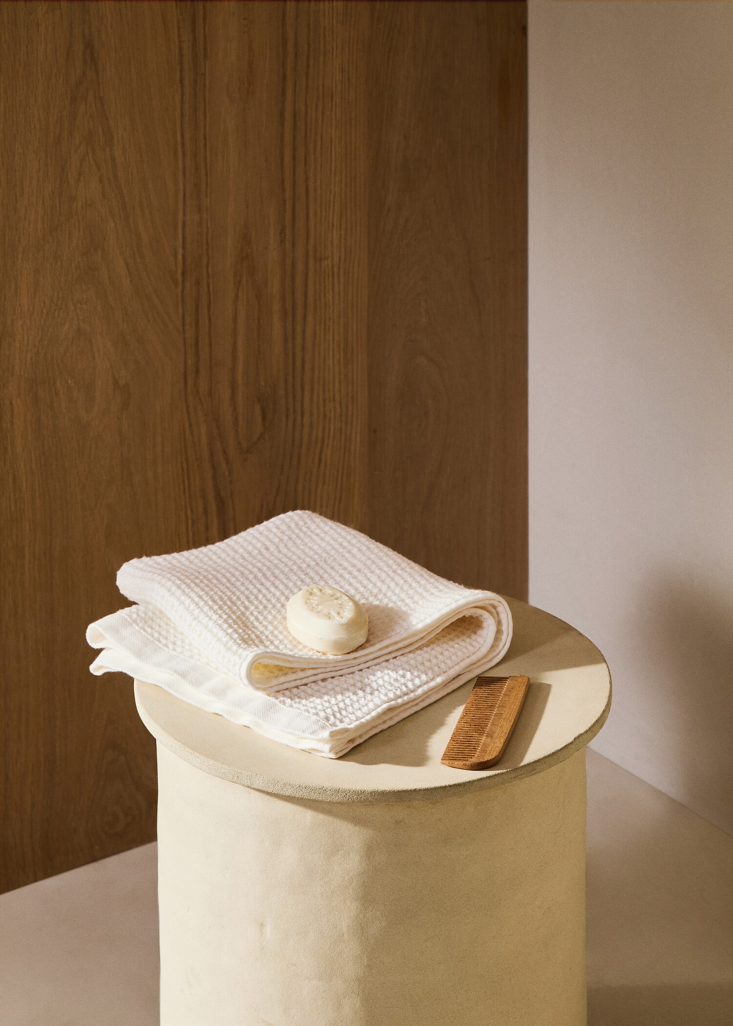 Cotton waffle washbasin towel - General plane