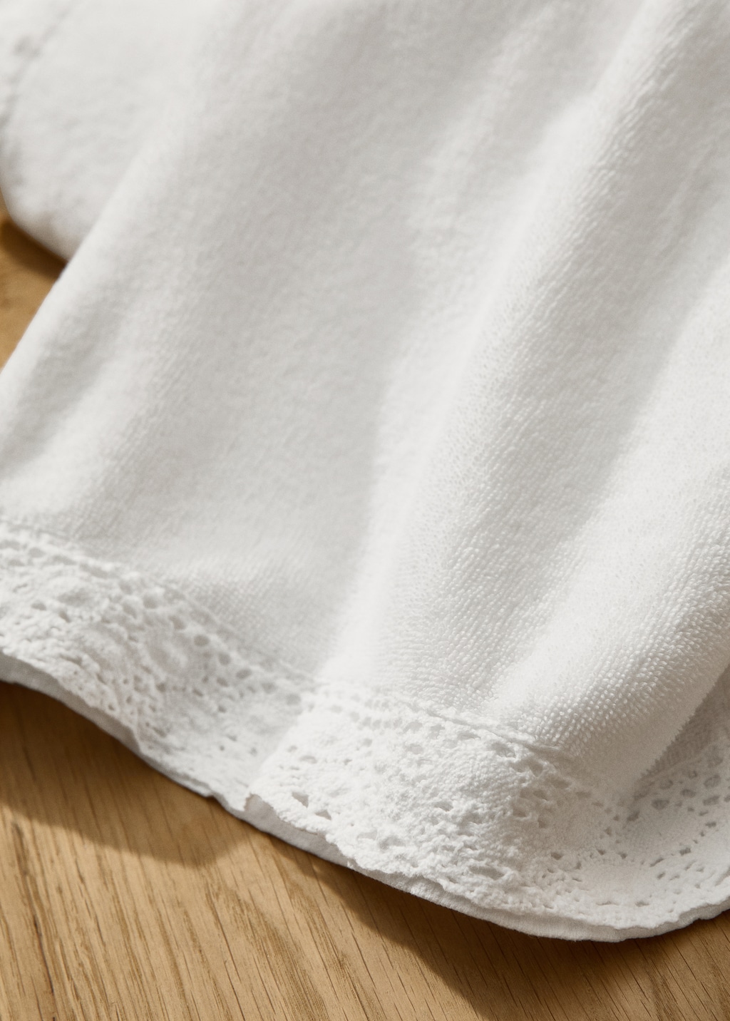Hand towel with crochet detail 50x90cm Home MANGO Ireland