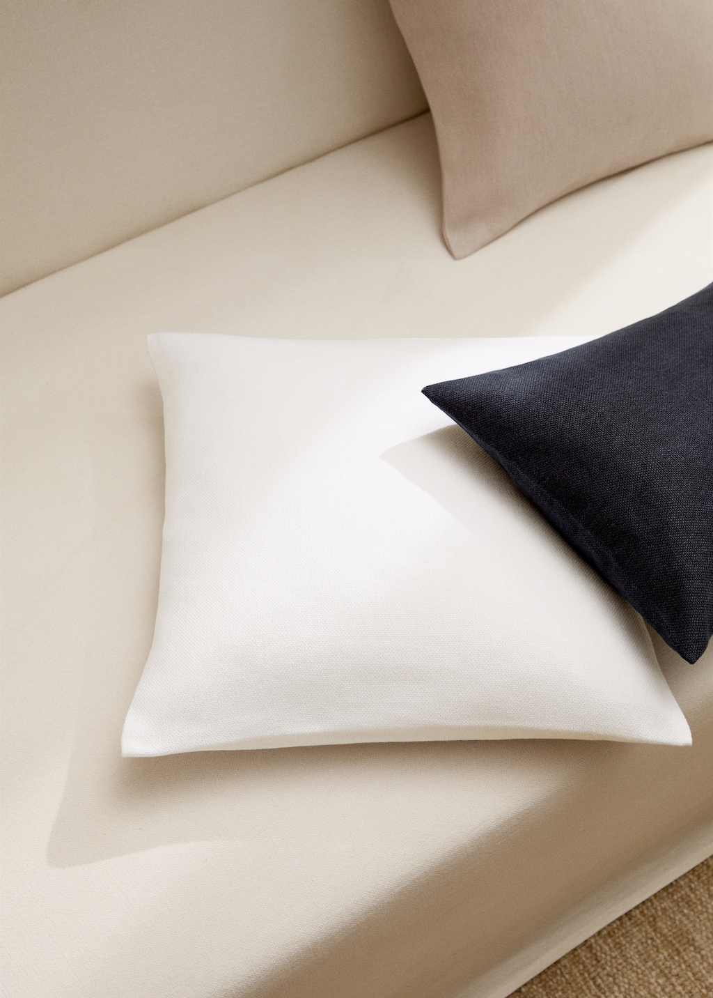 Plain cushion covers online